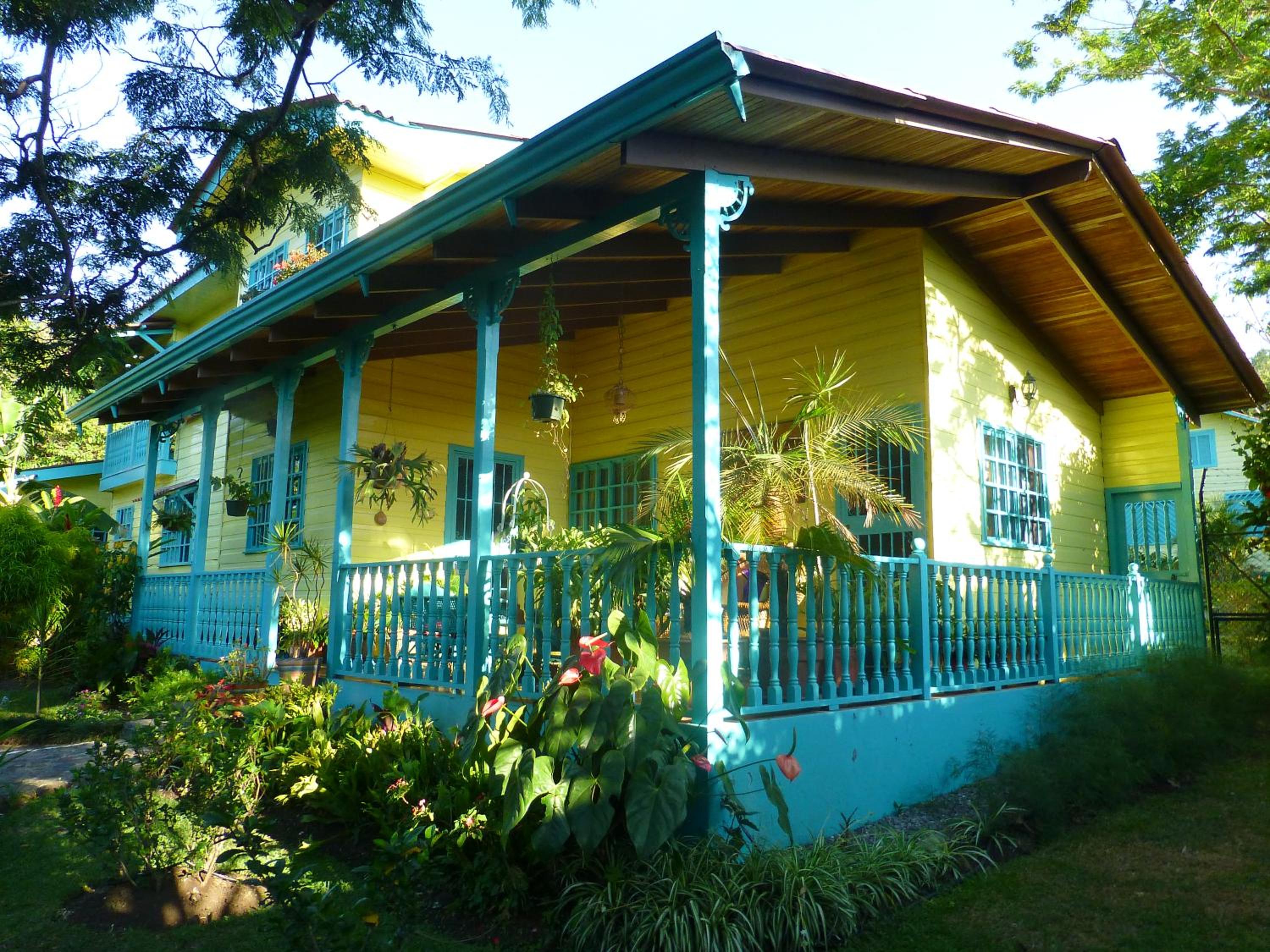 Casa De Las Tias