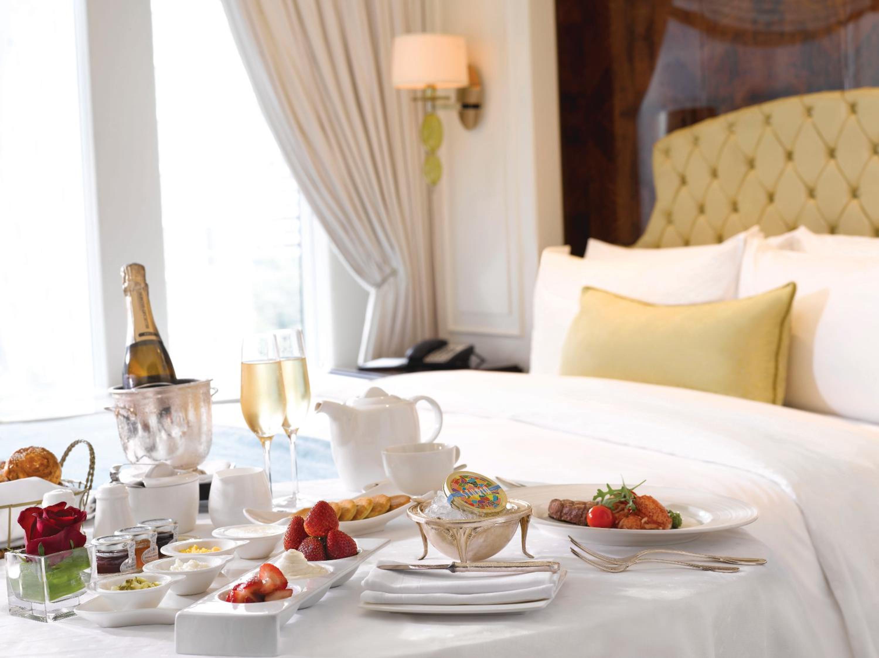 Singapore Vacations - The St. Regis Singapore - Property Image 5