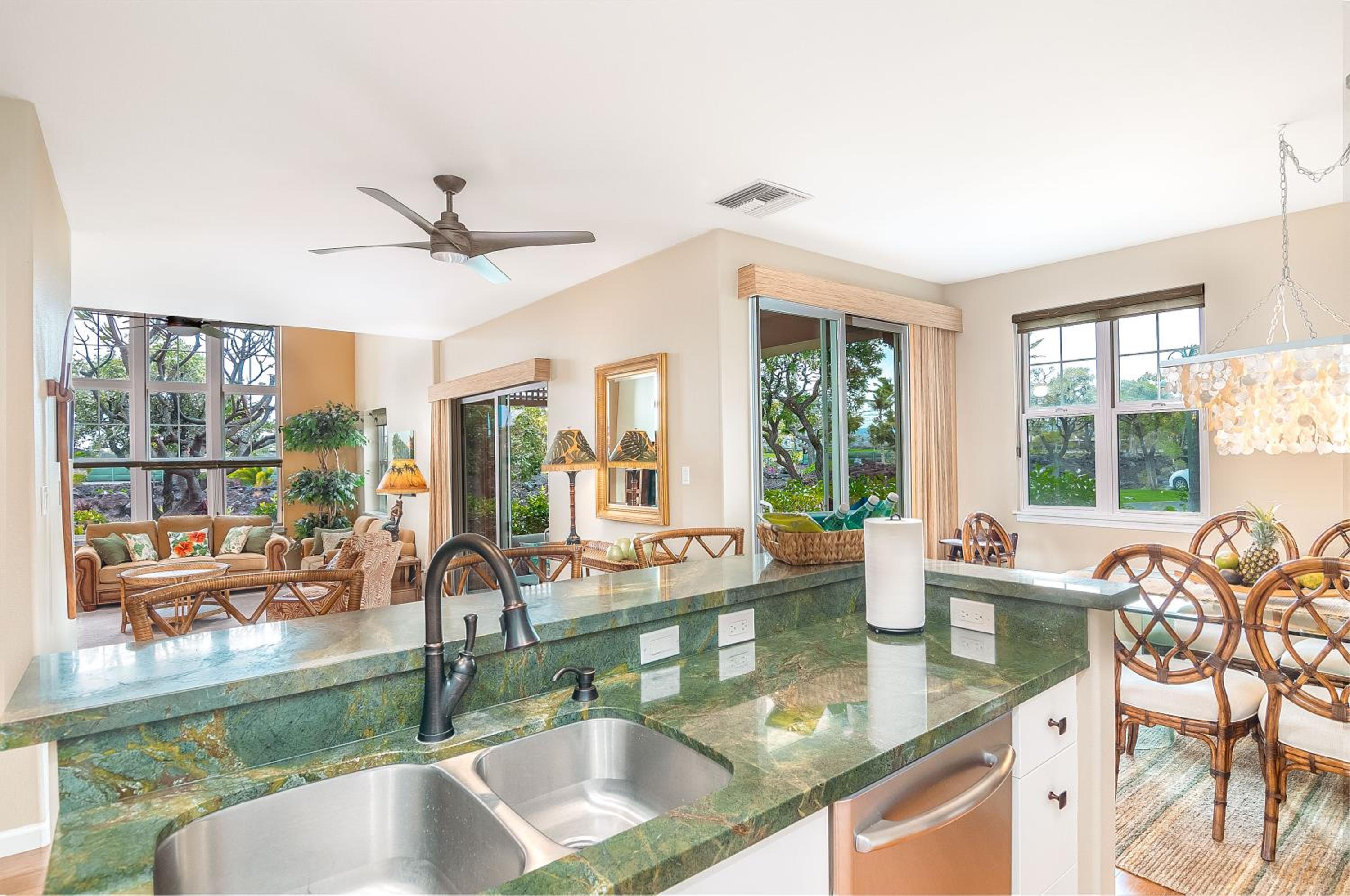 Luxury Waikoloa Retreat: 3BR!