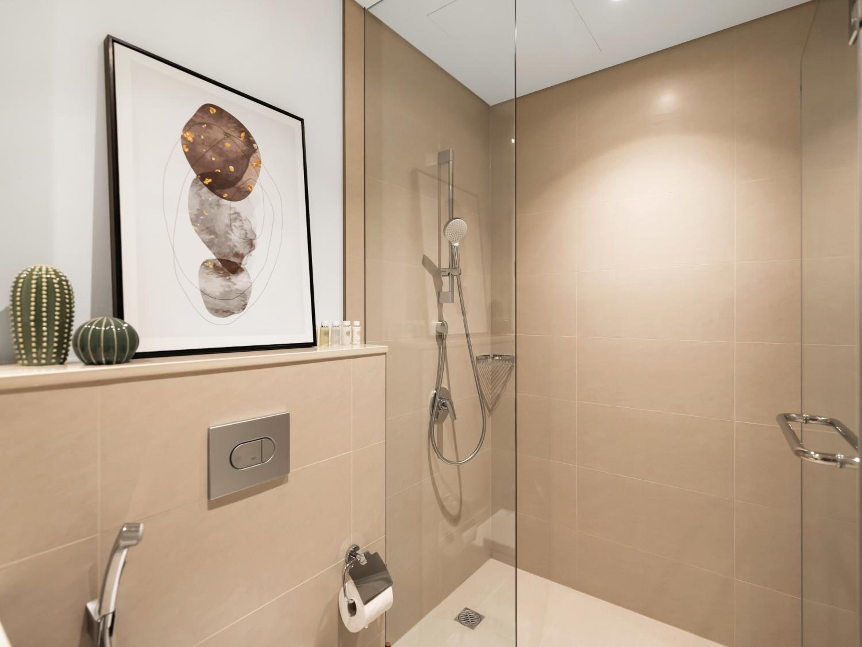 Royal Vista - Luxury 2BR Apartment at Downtown Views II - Downtown