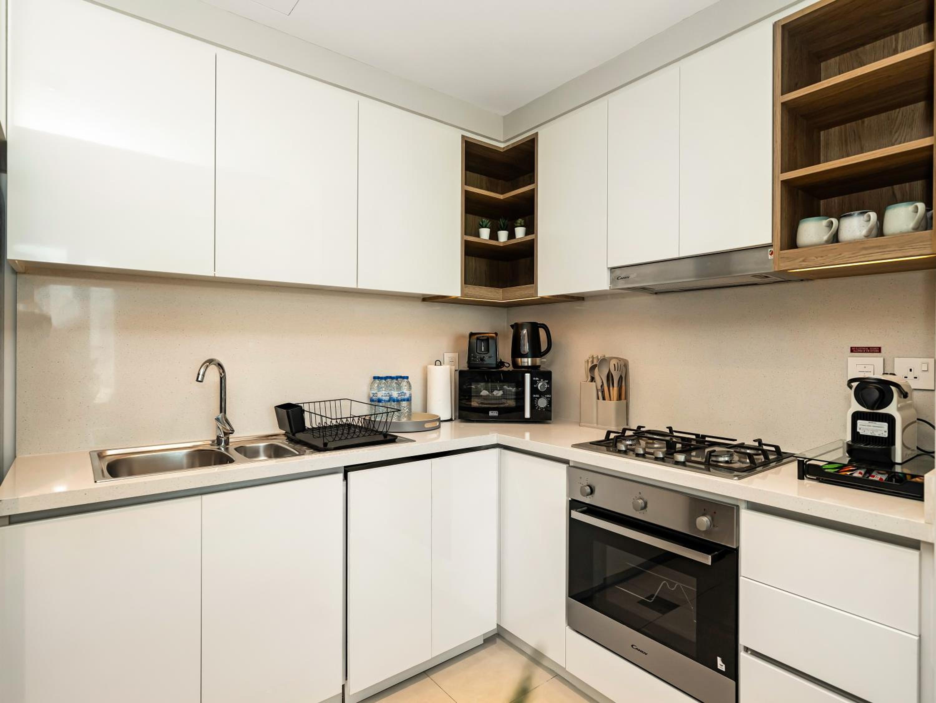 Royal Vista - Luxury 2BR Apartment at Downtown Views II - Downtown