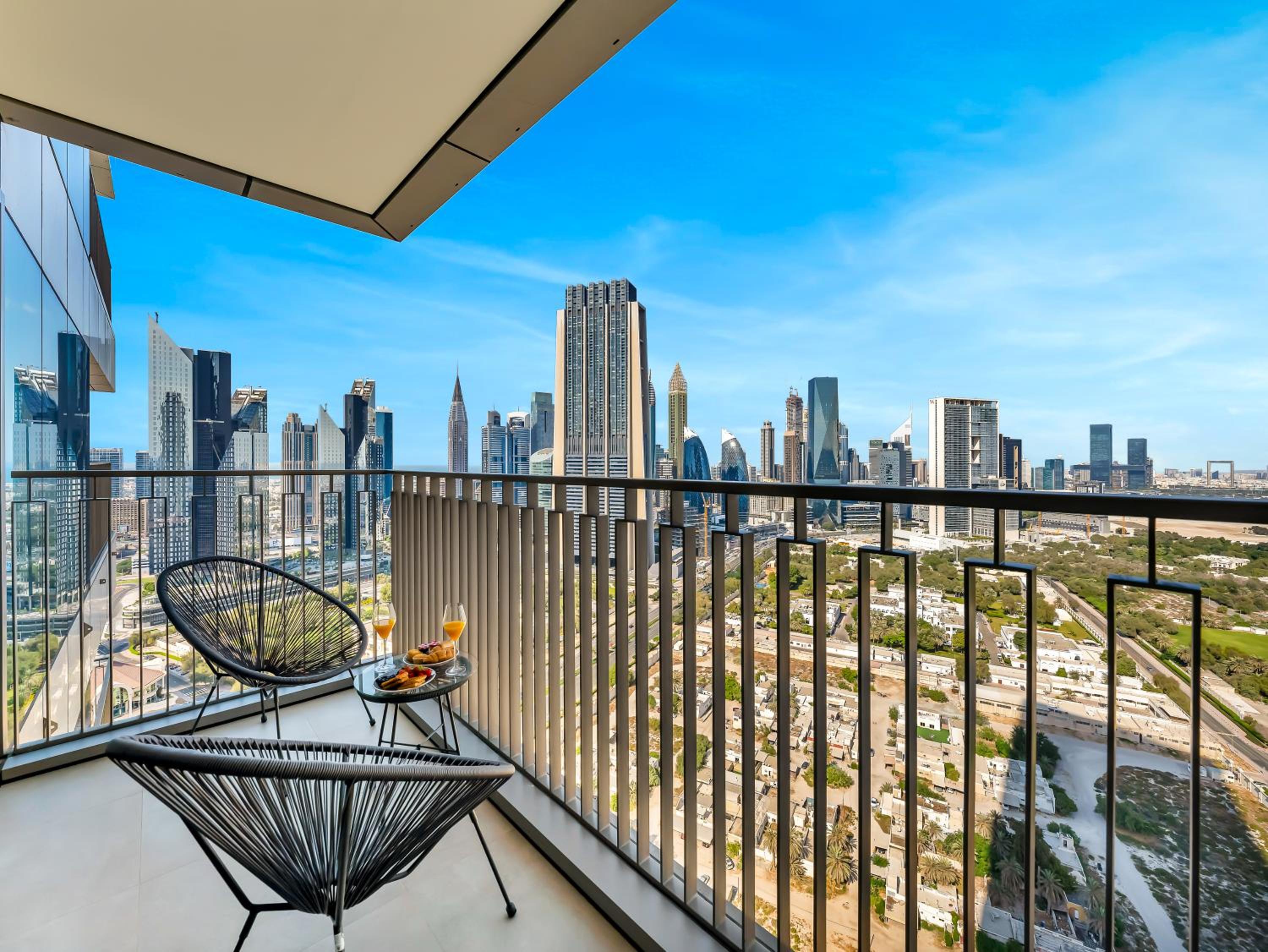Royal Vista - Luxury 2BR Apartment at Downtown Views II - Downtown