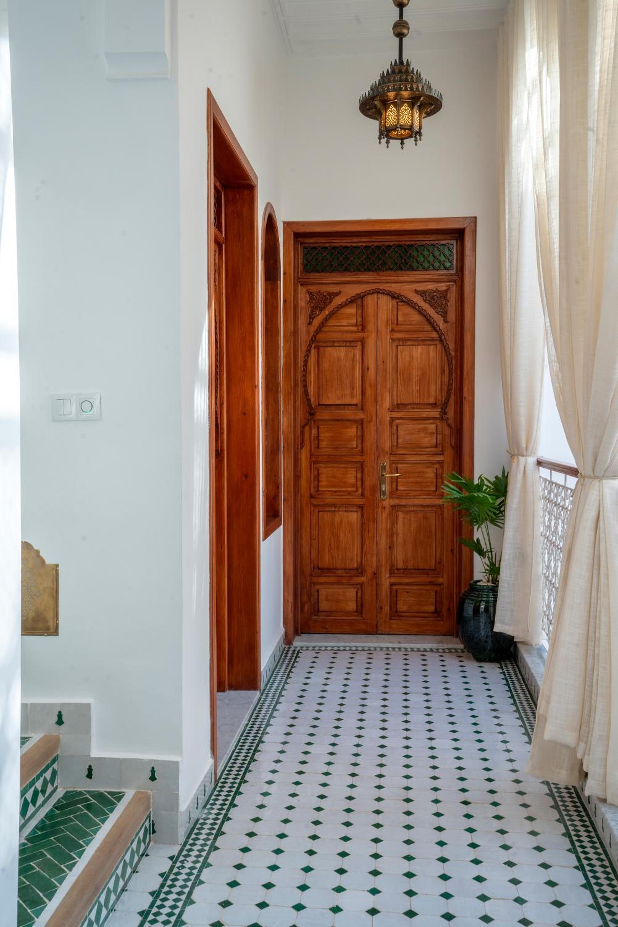 Riad Dar Al-Famila & Spa