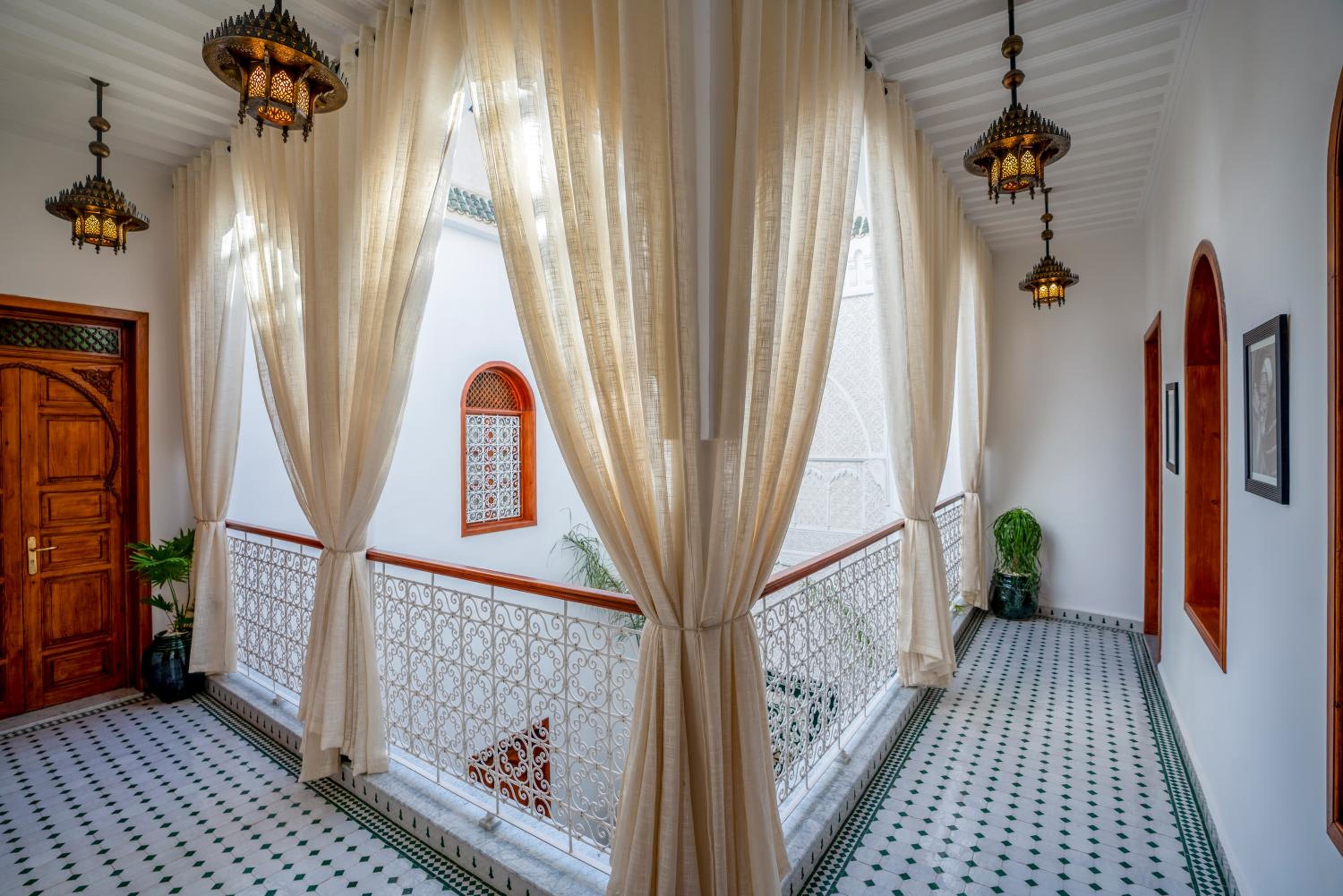 Riad Dar Al-Famila & Spa