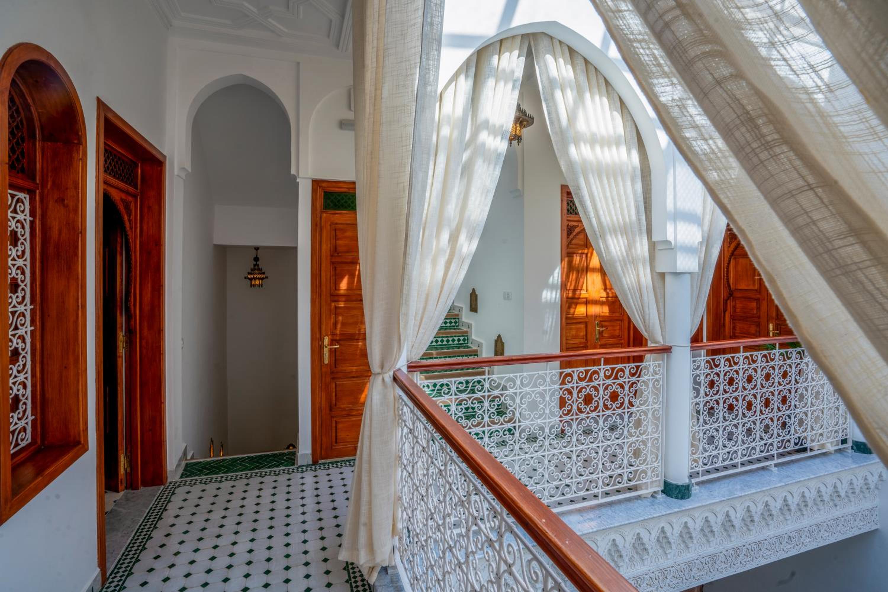 Riad Dar Al-Famila & Spa