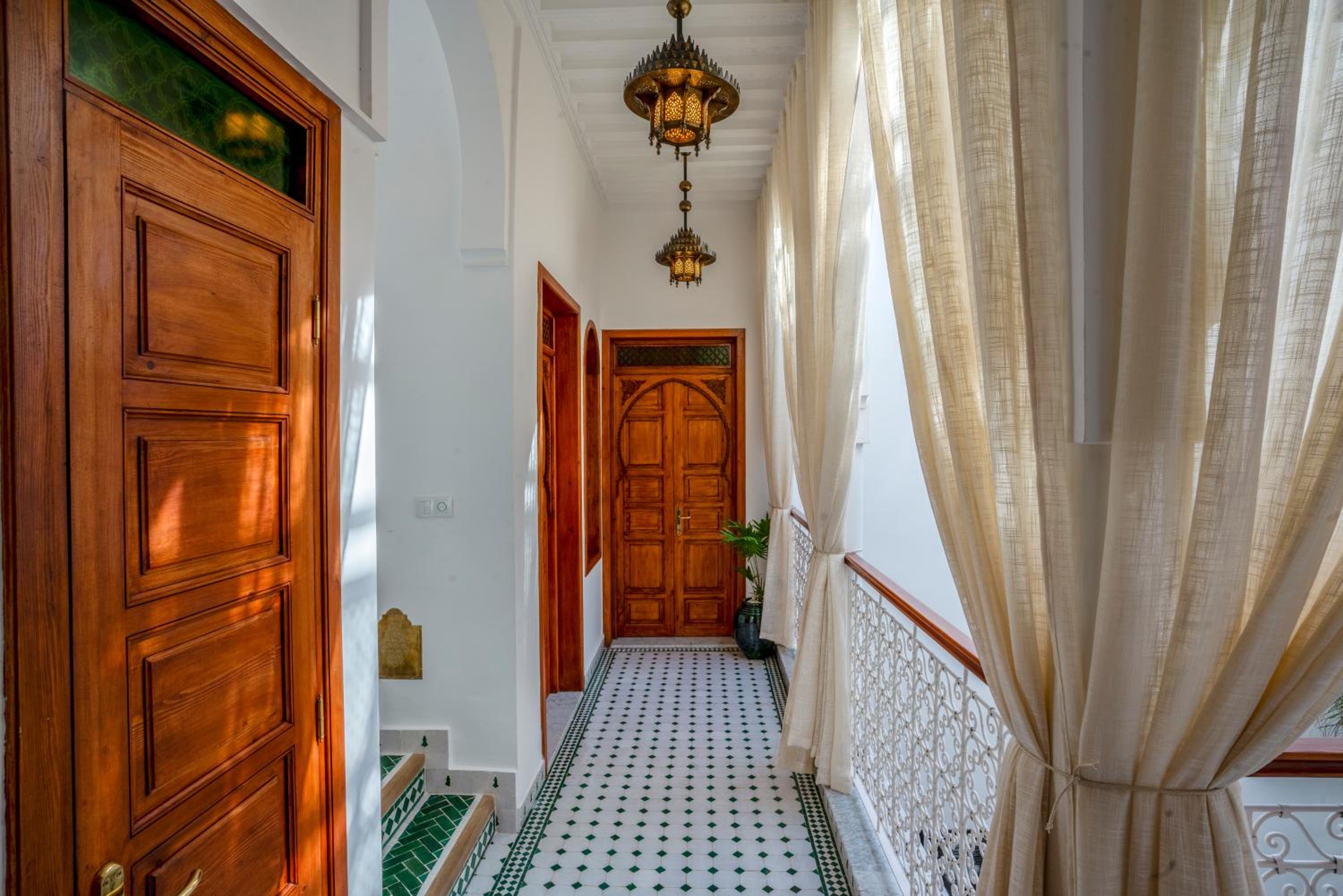 Riad Dar Al-Famila & Spa