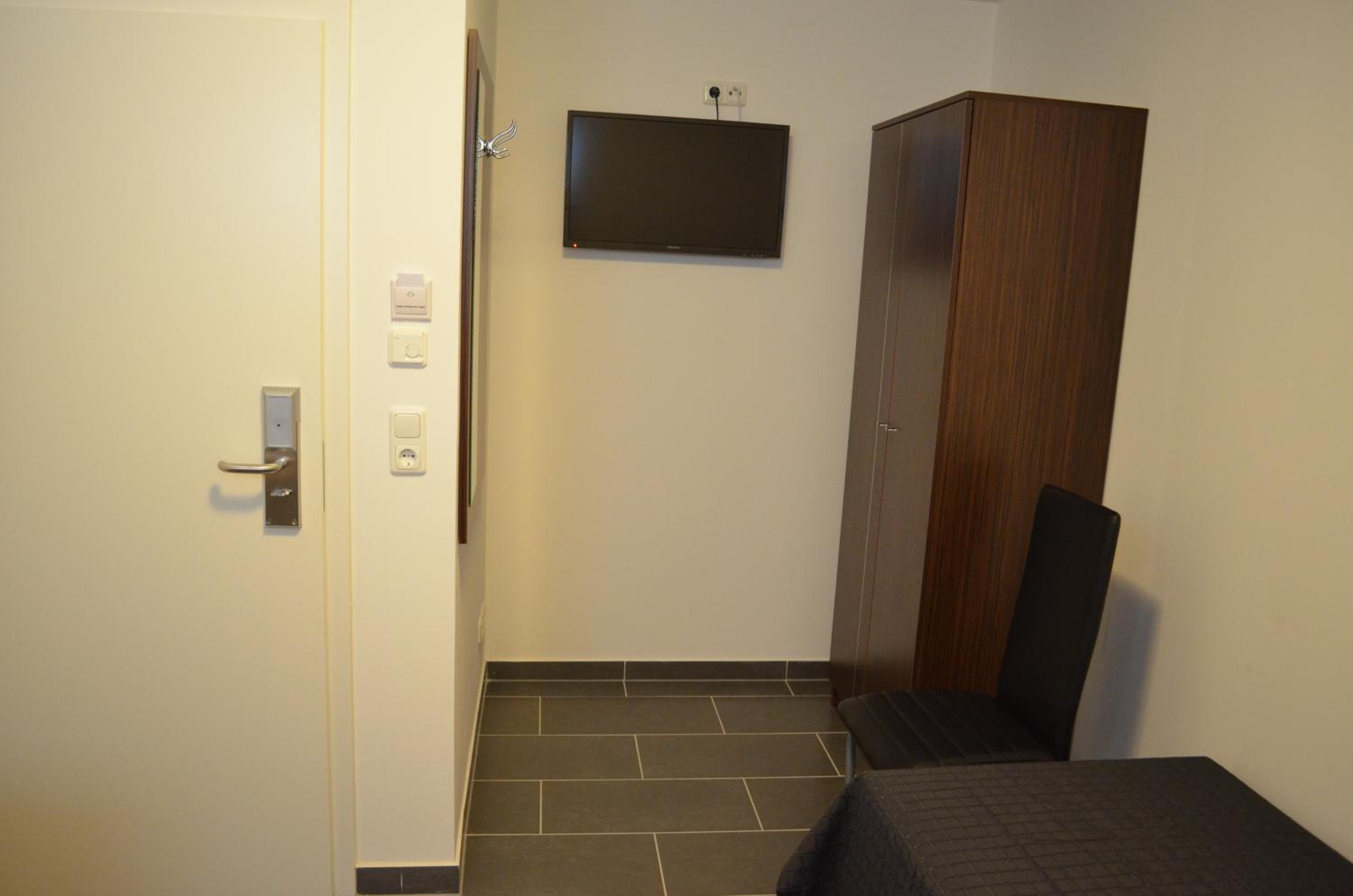 Zwei Raben Pension