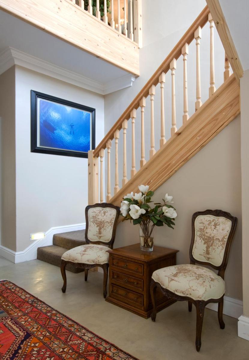 Capeblue Manor House