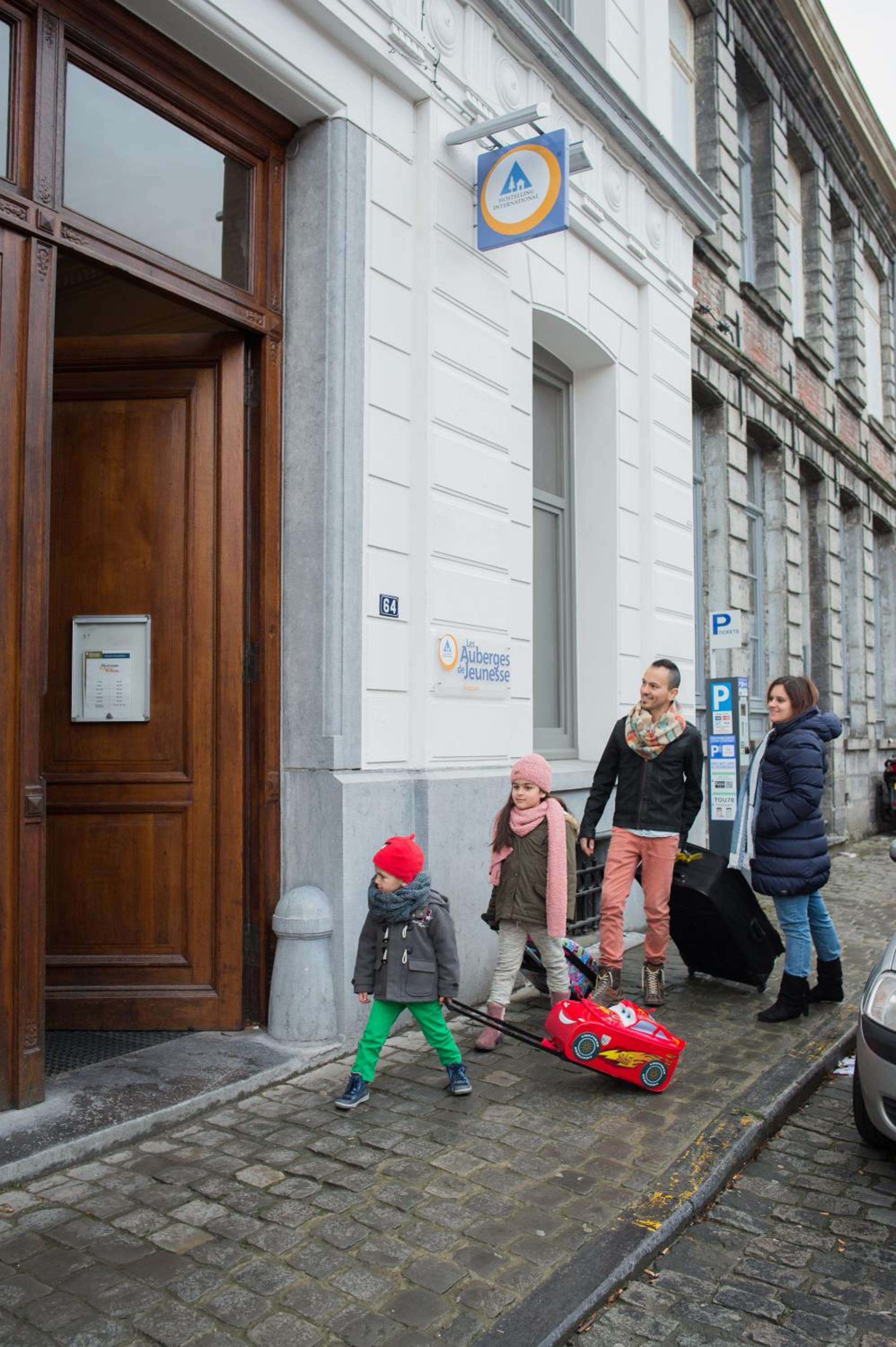 Auberge de Jeunesse de Tournai - Youth Hostel