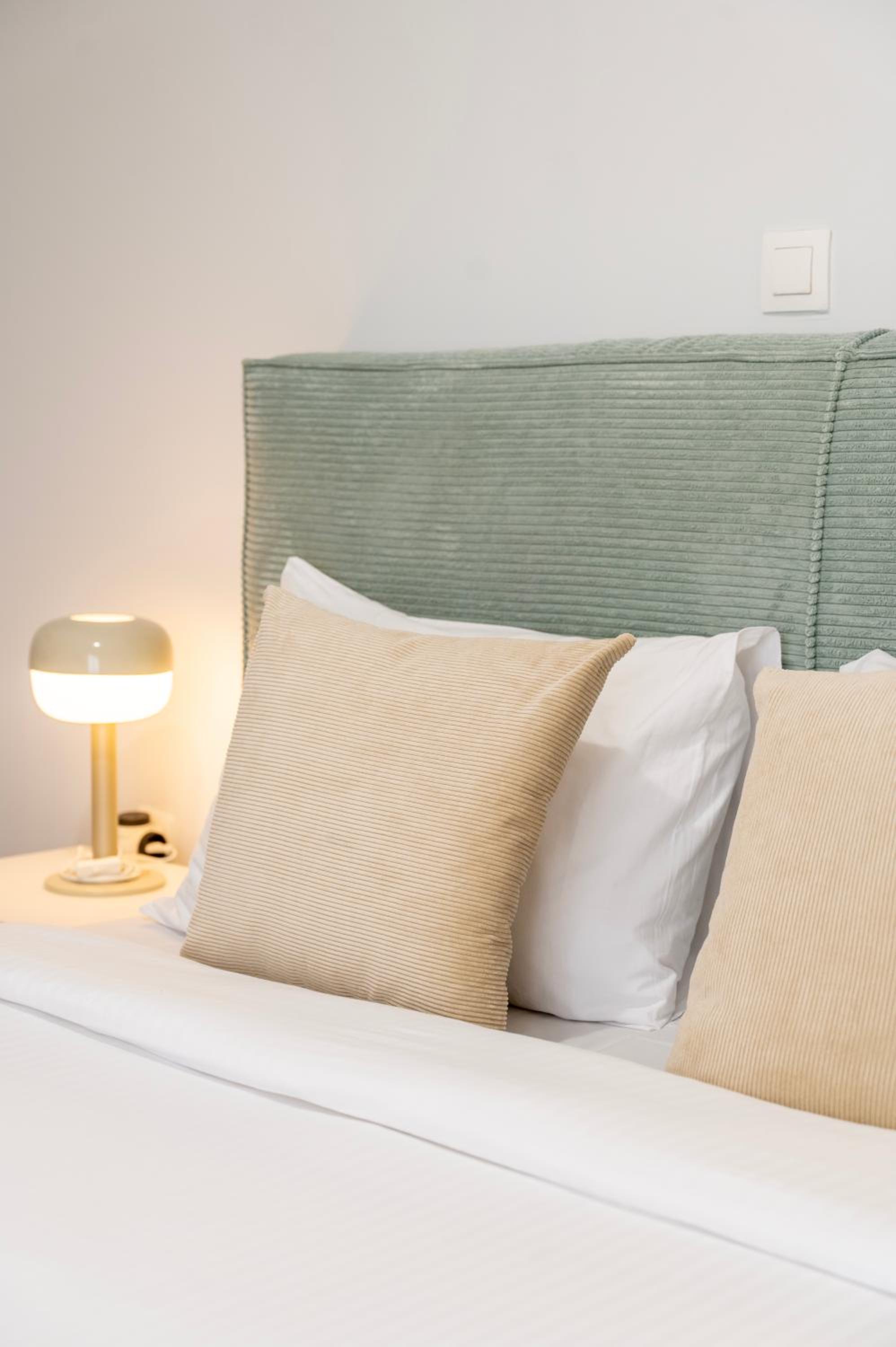 Stylish 2-Bedroom Apartment with Big Terrace in Athens