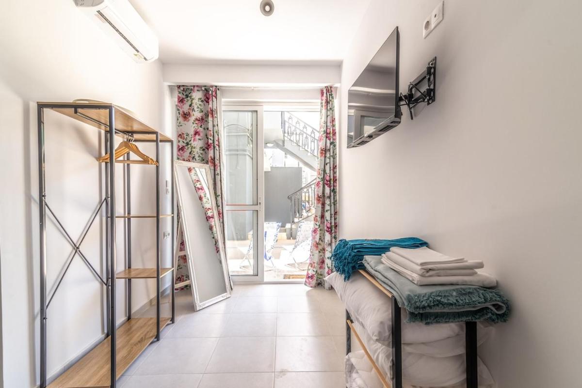 Lovely seaside studio, Crete