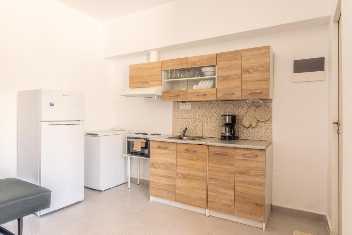 Lovely seaside studio, Crete