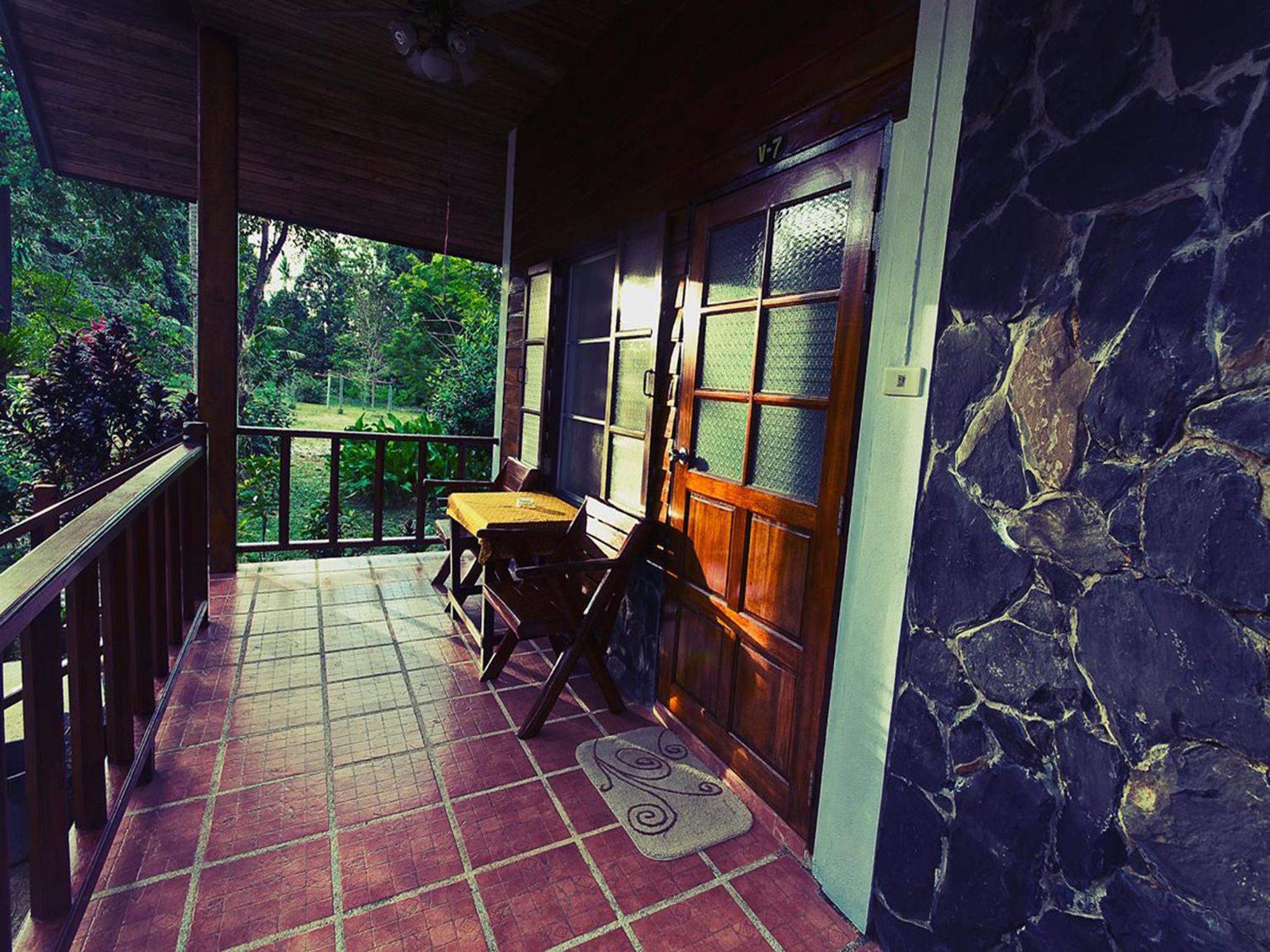 Krathom Khaolak Resort