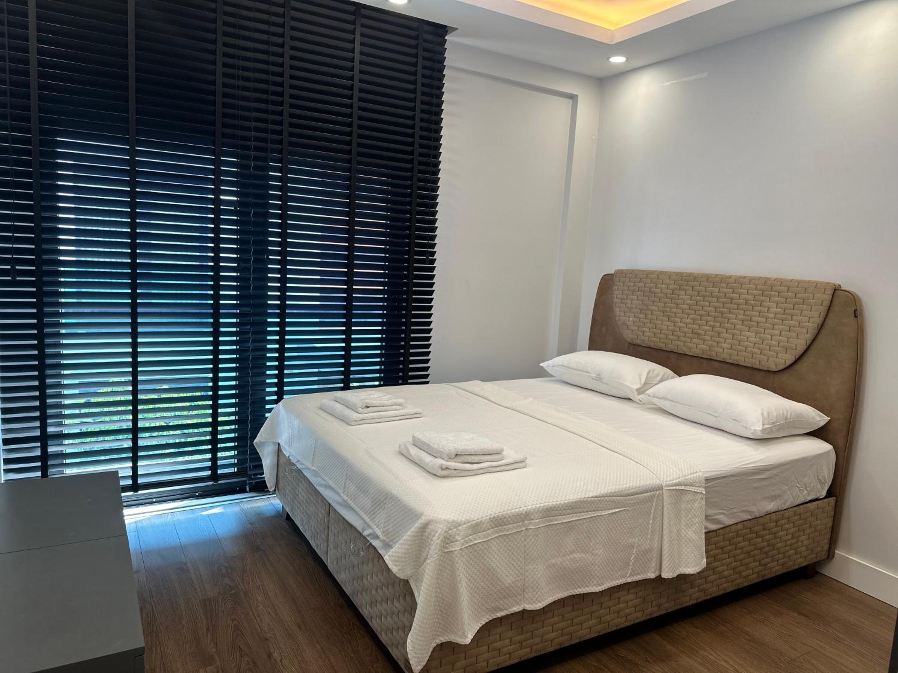 Kundu Villas Heated Pool Retreat
