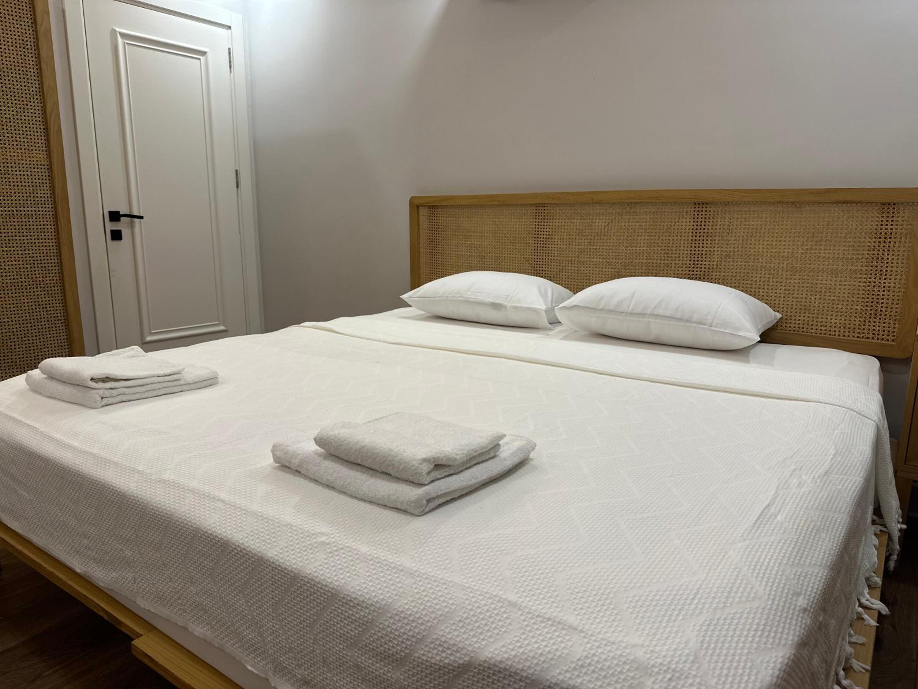 Kundu Villas Heated Pool Retreat