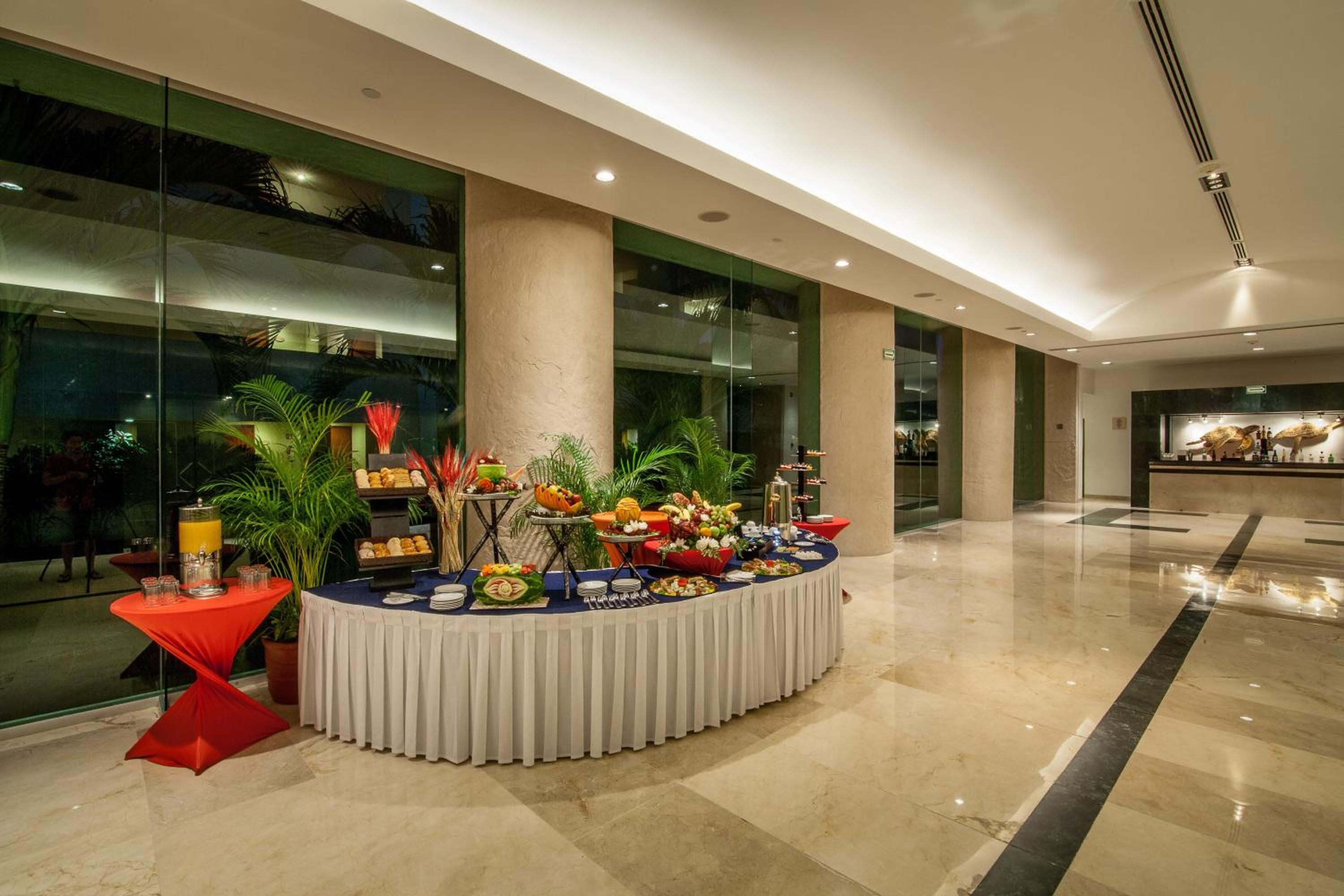 Grand Park Royal Cancun - All Inclusive photo 90 of 164