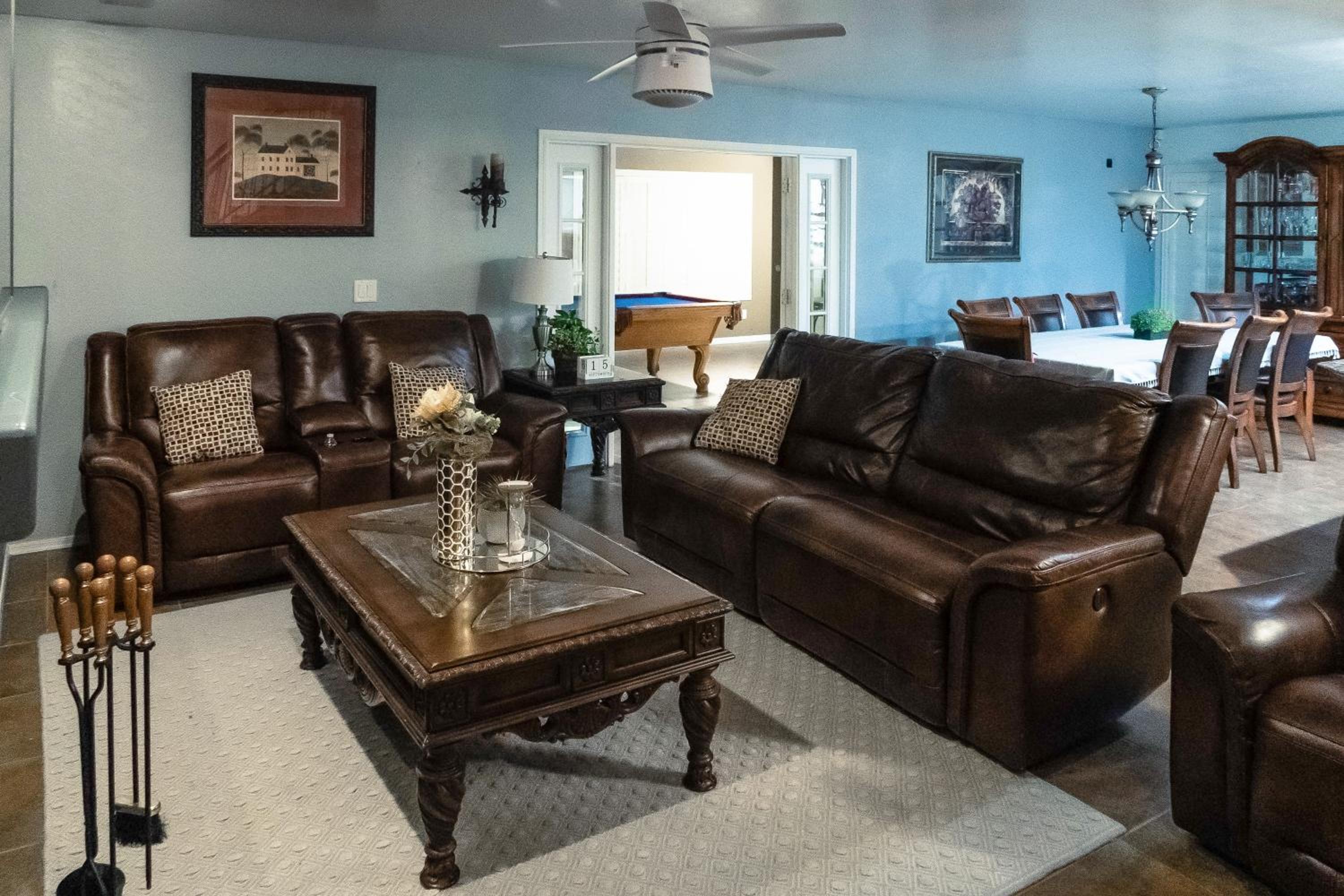 Spacious, Fully Equipped 5BR Home with Pool