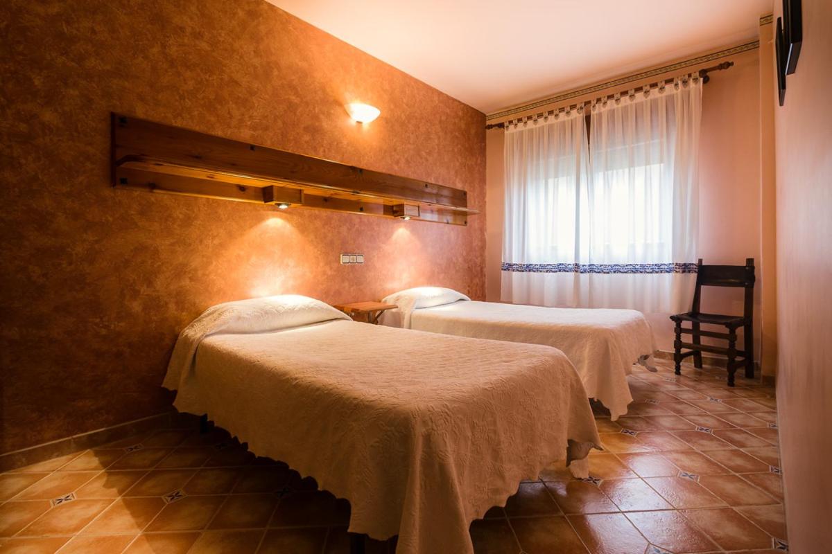 Hostal ROMI photo 4