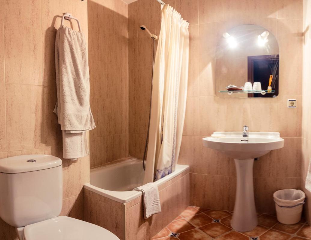 Hostal ROMI photo 5