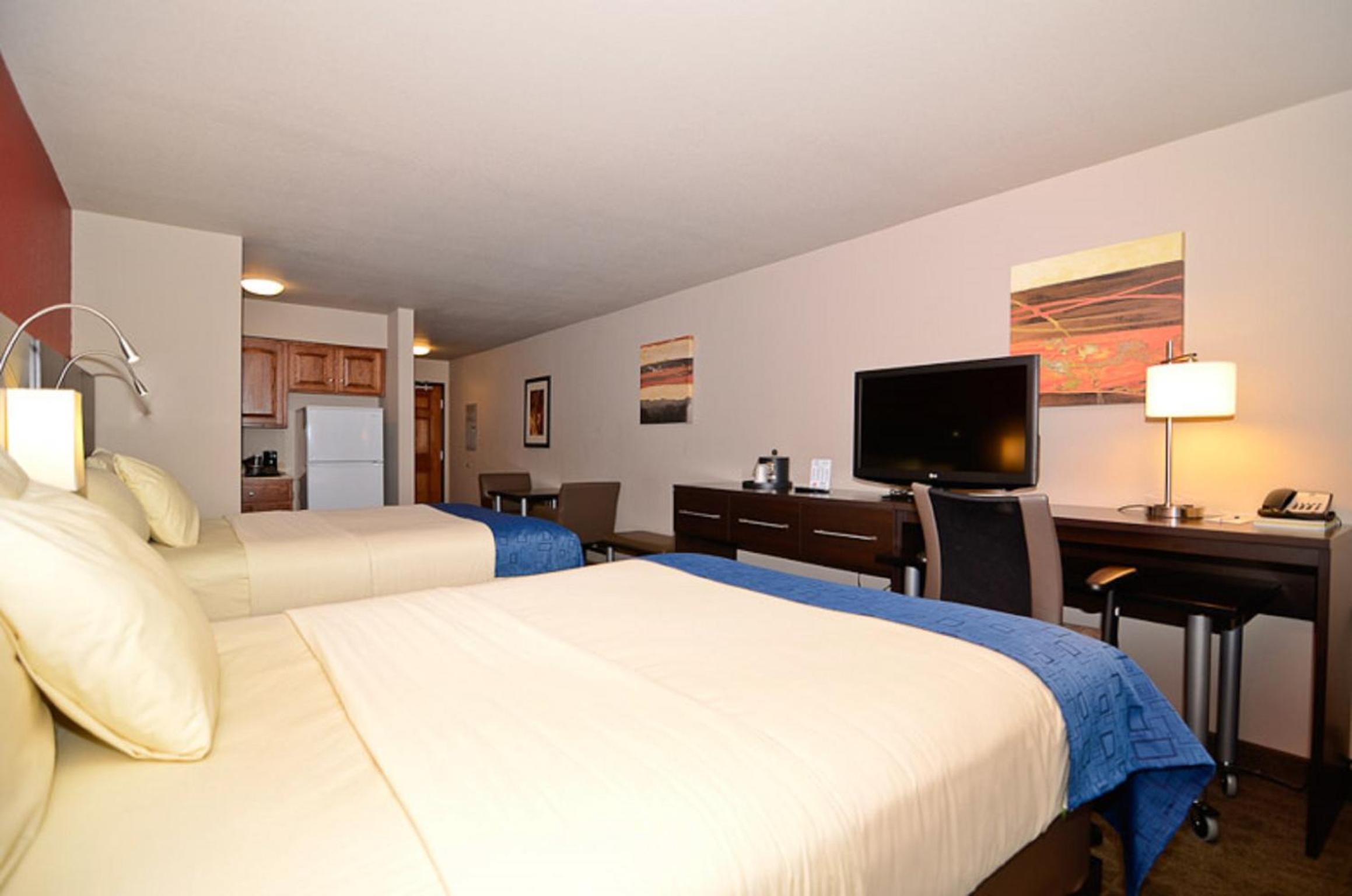 Astoria Hotel & Event Center view 2