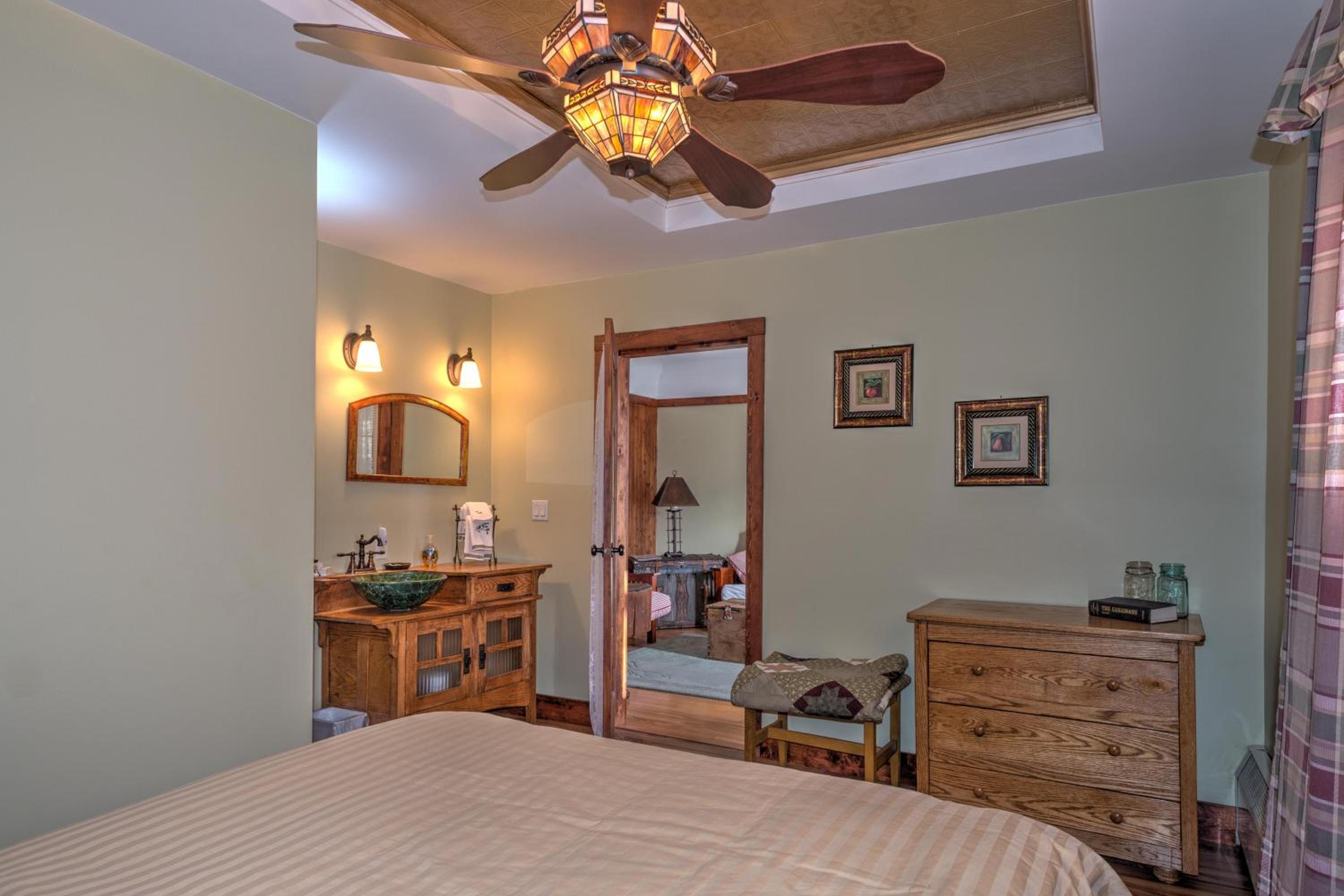 Country Encounters Accommodations