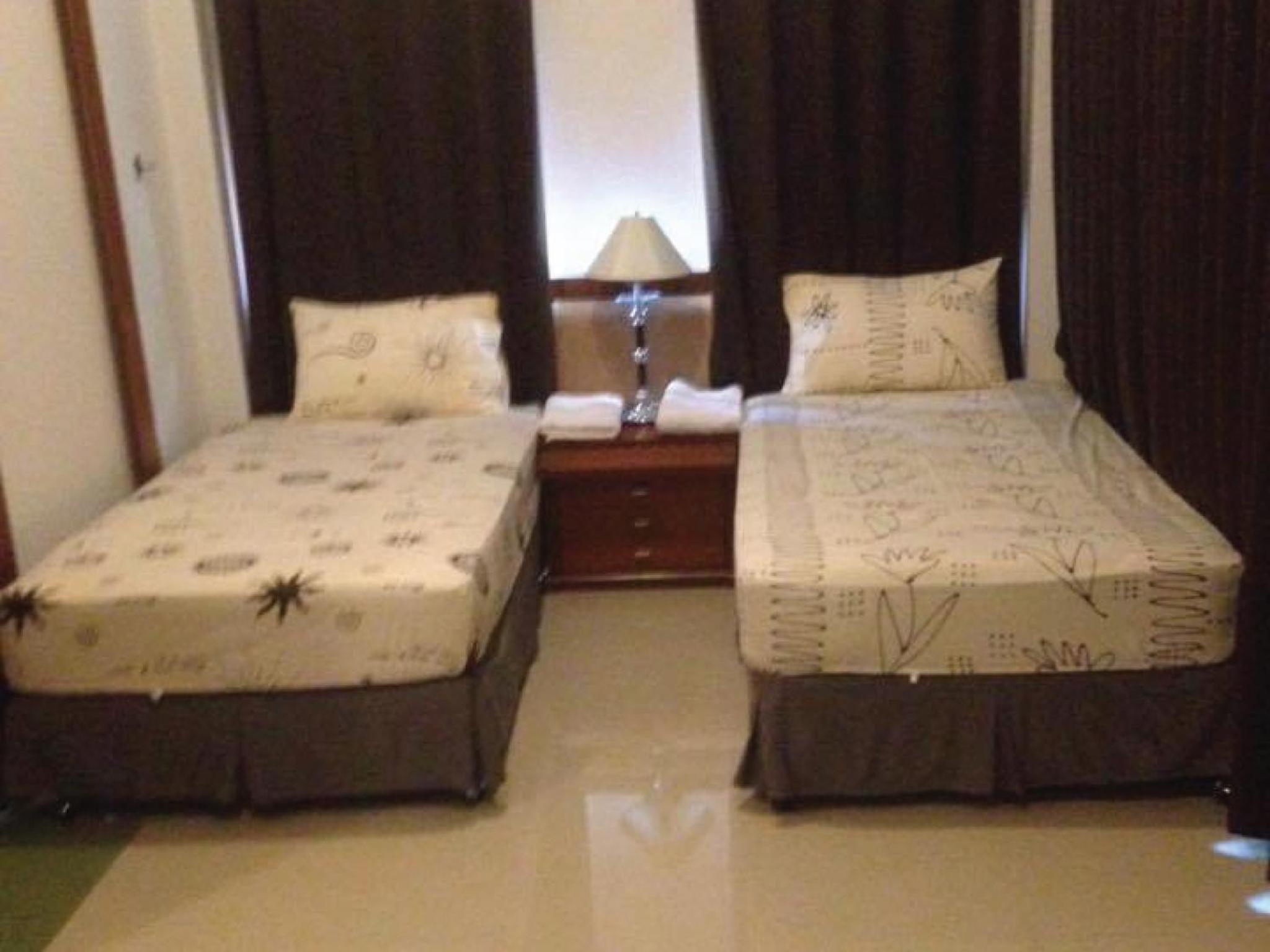 Damnoen Care Resort
