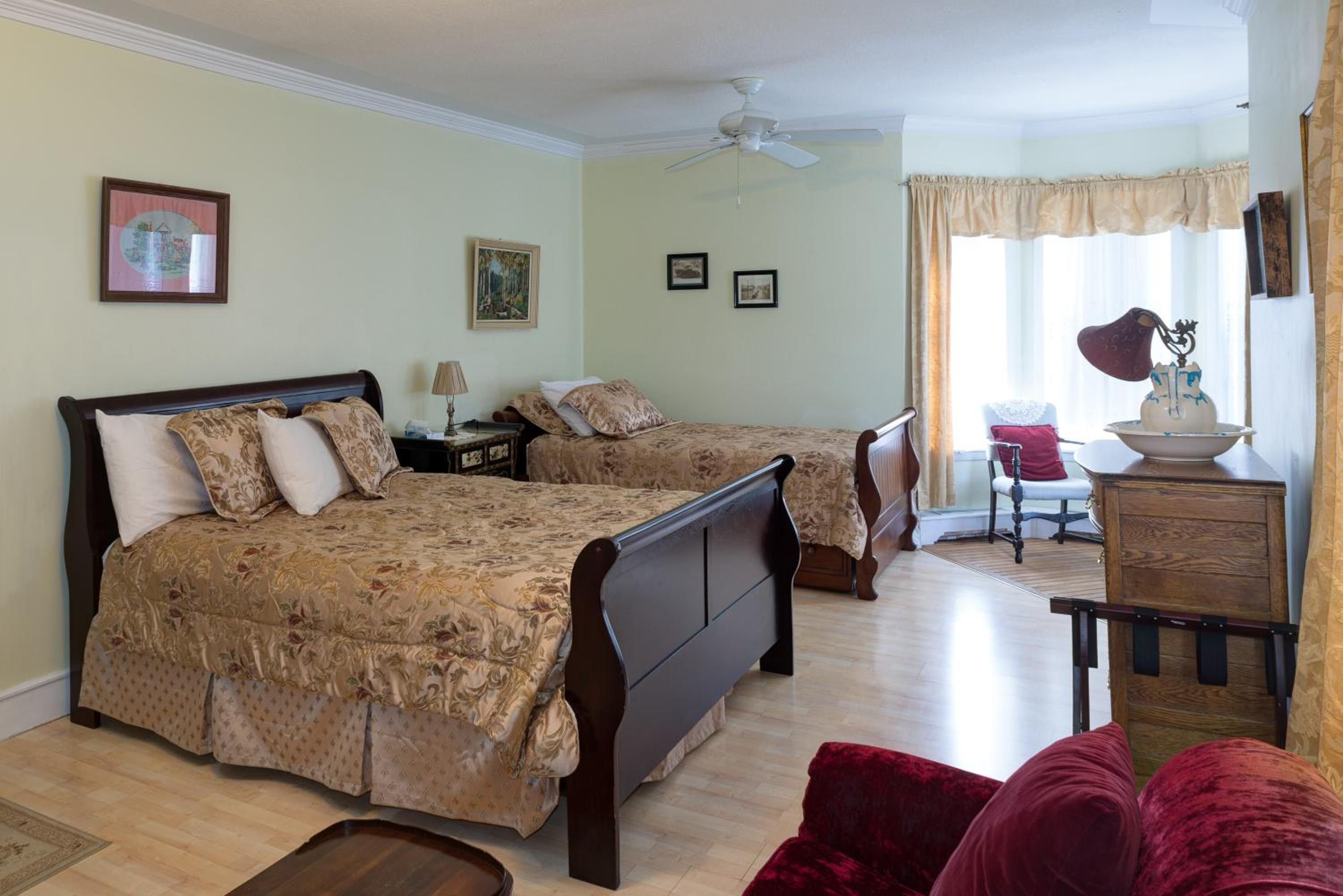 Country Encounters Accommodations