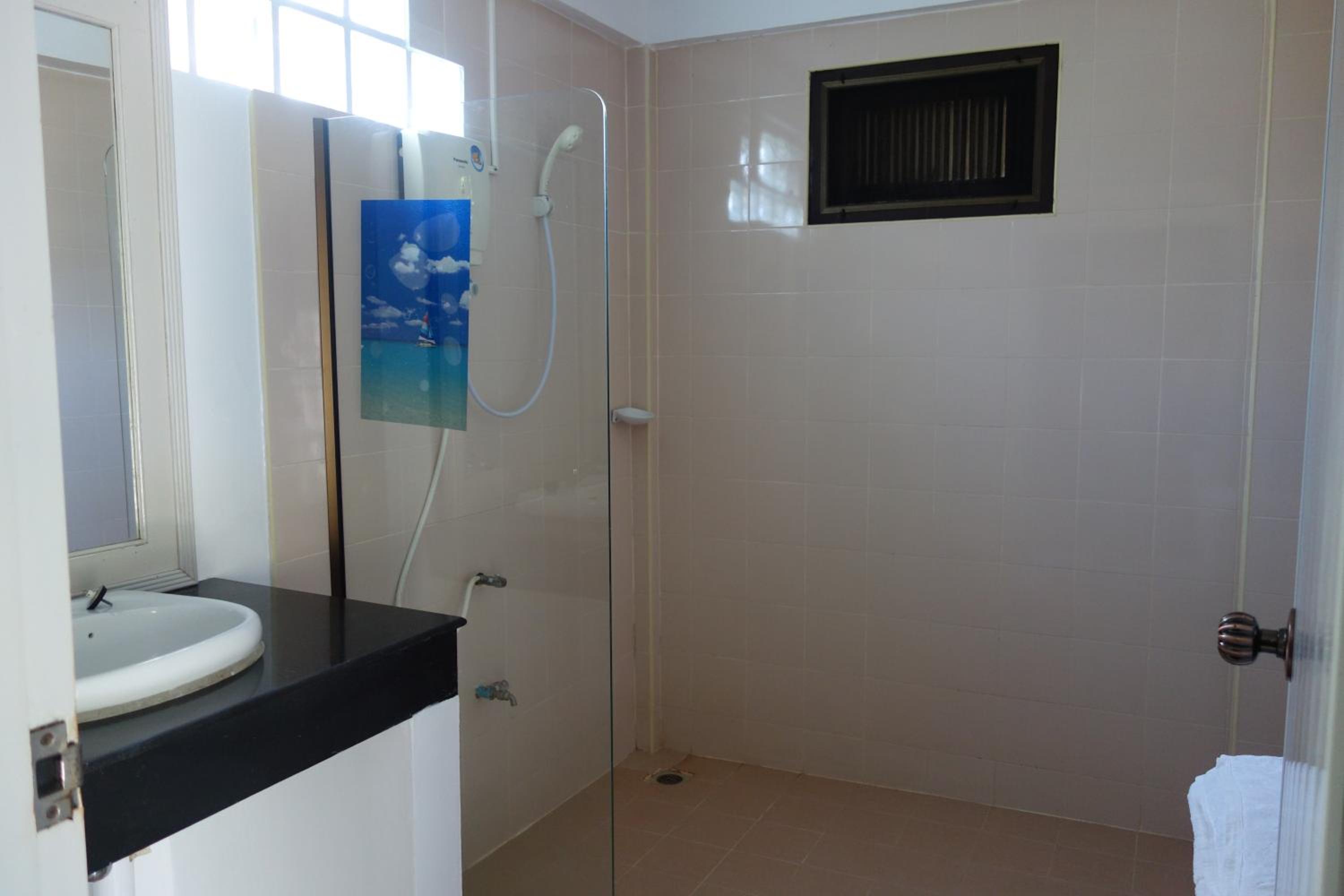Khaolak Hillside Villa