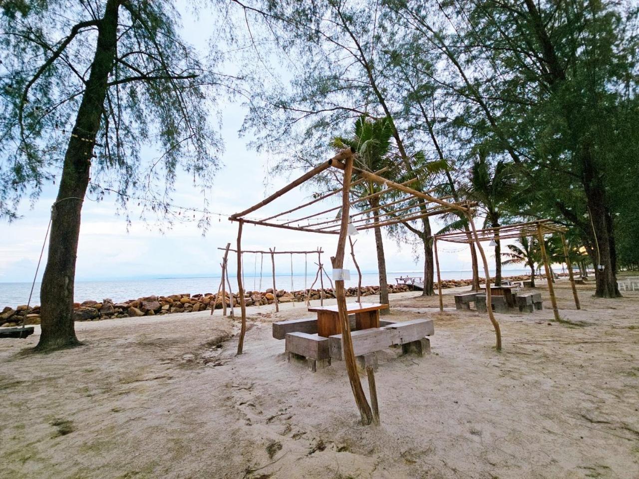 Suvarn Gleaw Thong Resort