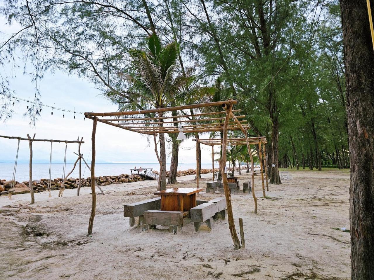 Suvarn Gleaw Thong Resort