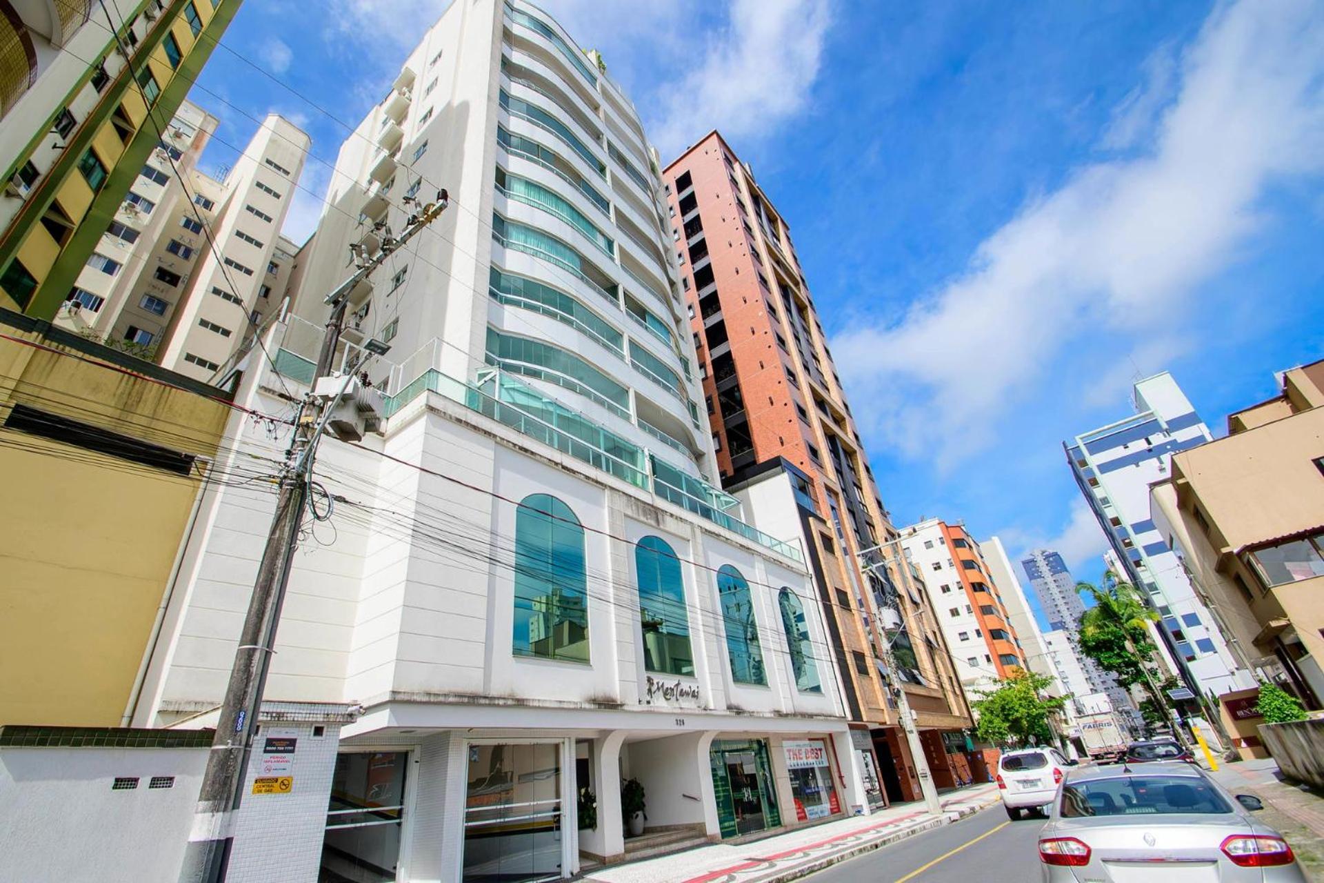 Com garagem e a 500m da praia ZP8765