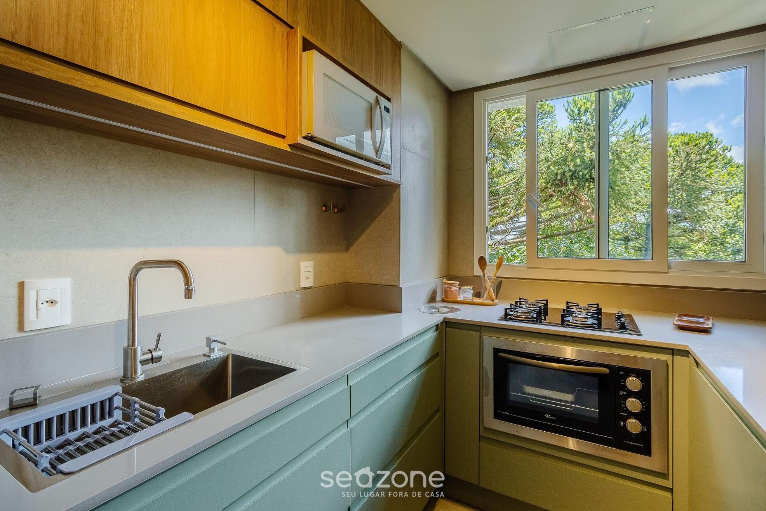 Apartment with 2 Suites and Barbecue. MDE0406
