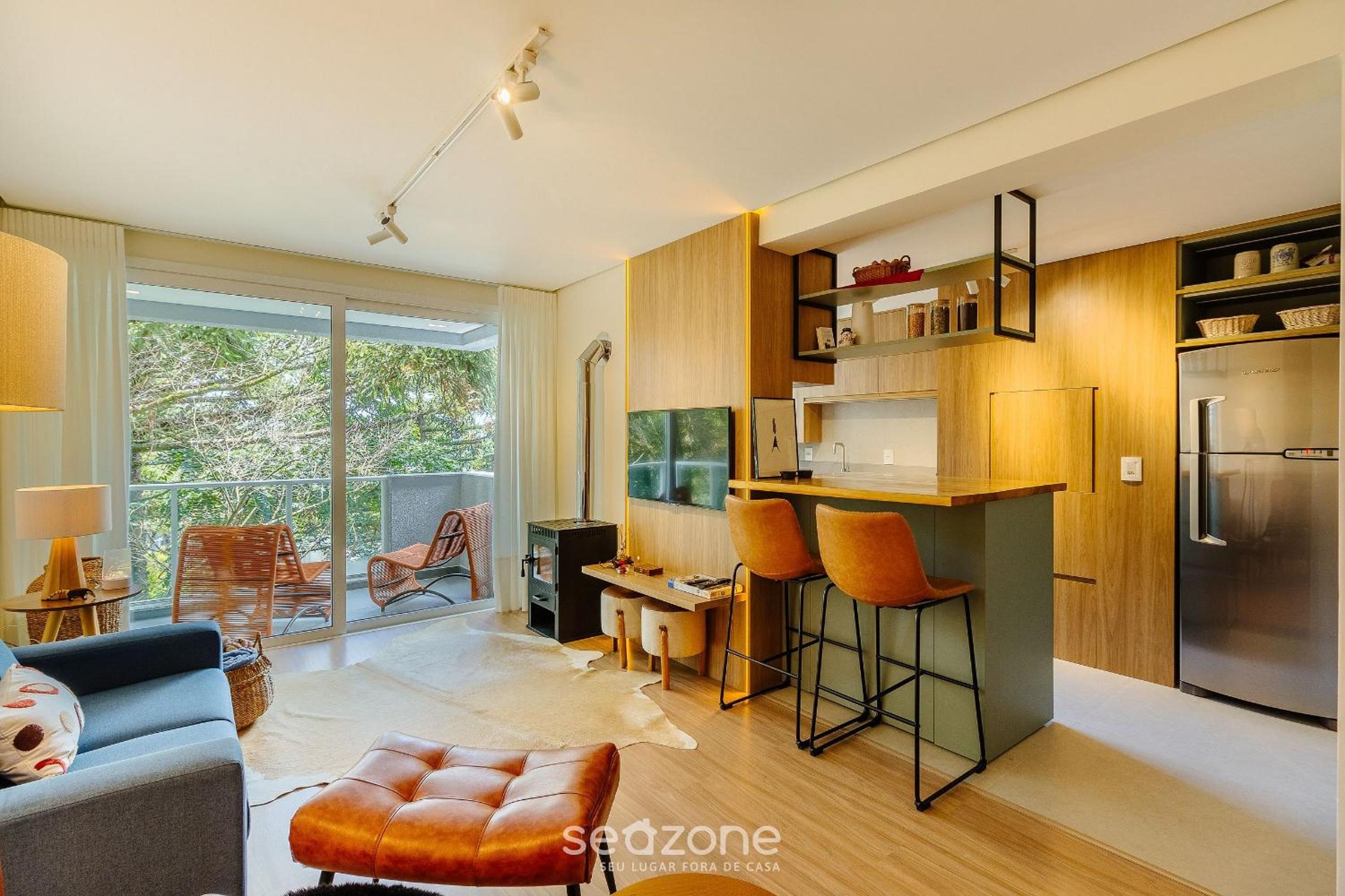 Apartment with 2 Suites and Barbecue. MDE0406