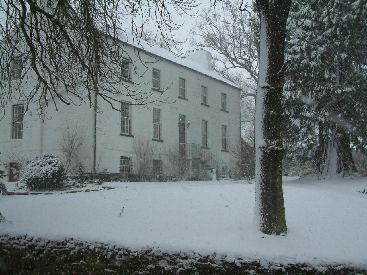 Lowbyer Manor Country House