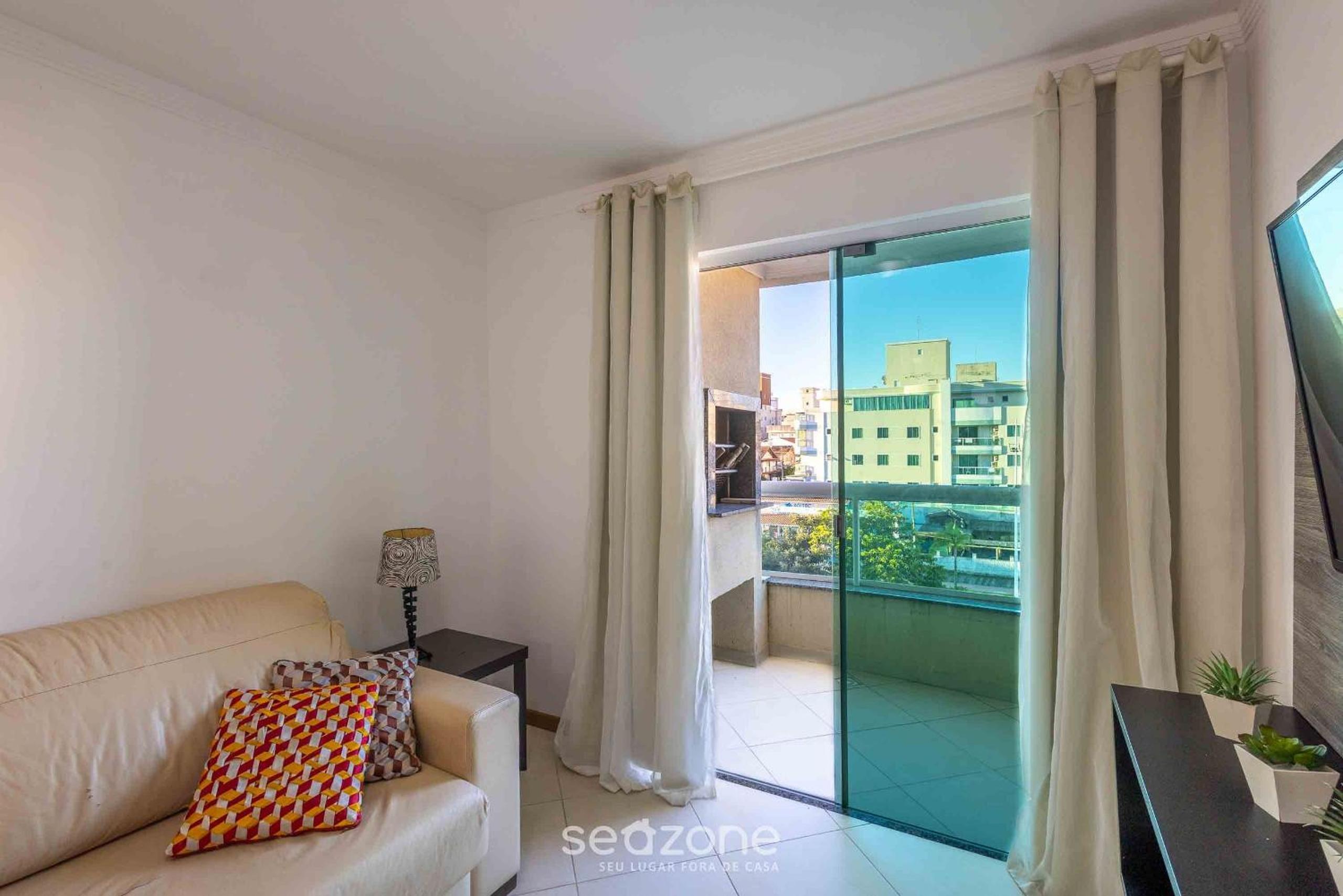 2BR Apt w/ BBQ 400m from Beach CAN304