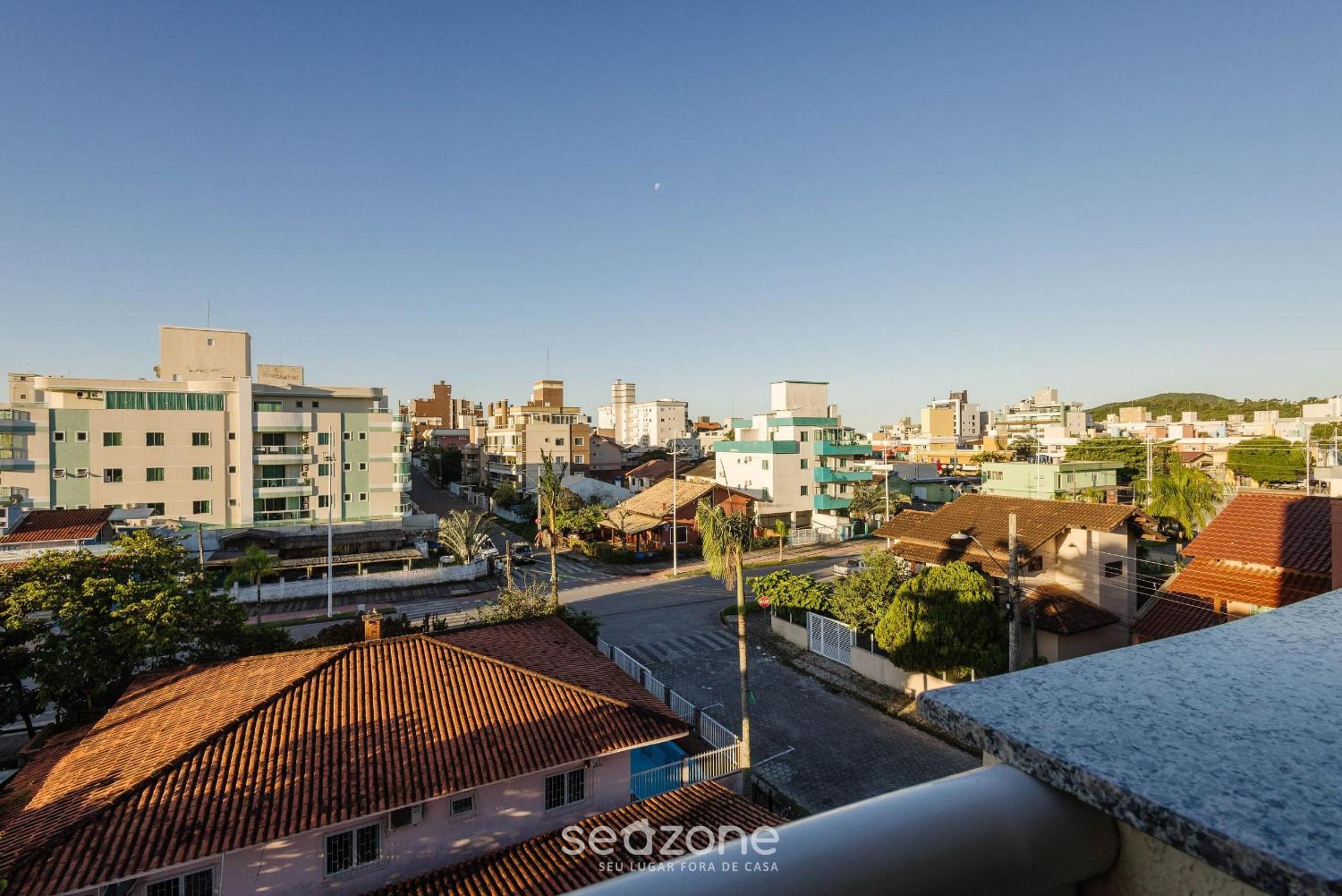 2BR Apt w/ BBQ 400m from Beach CAN304