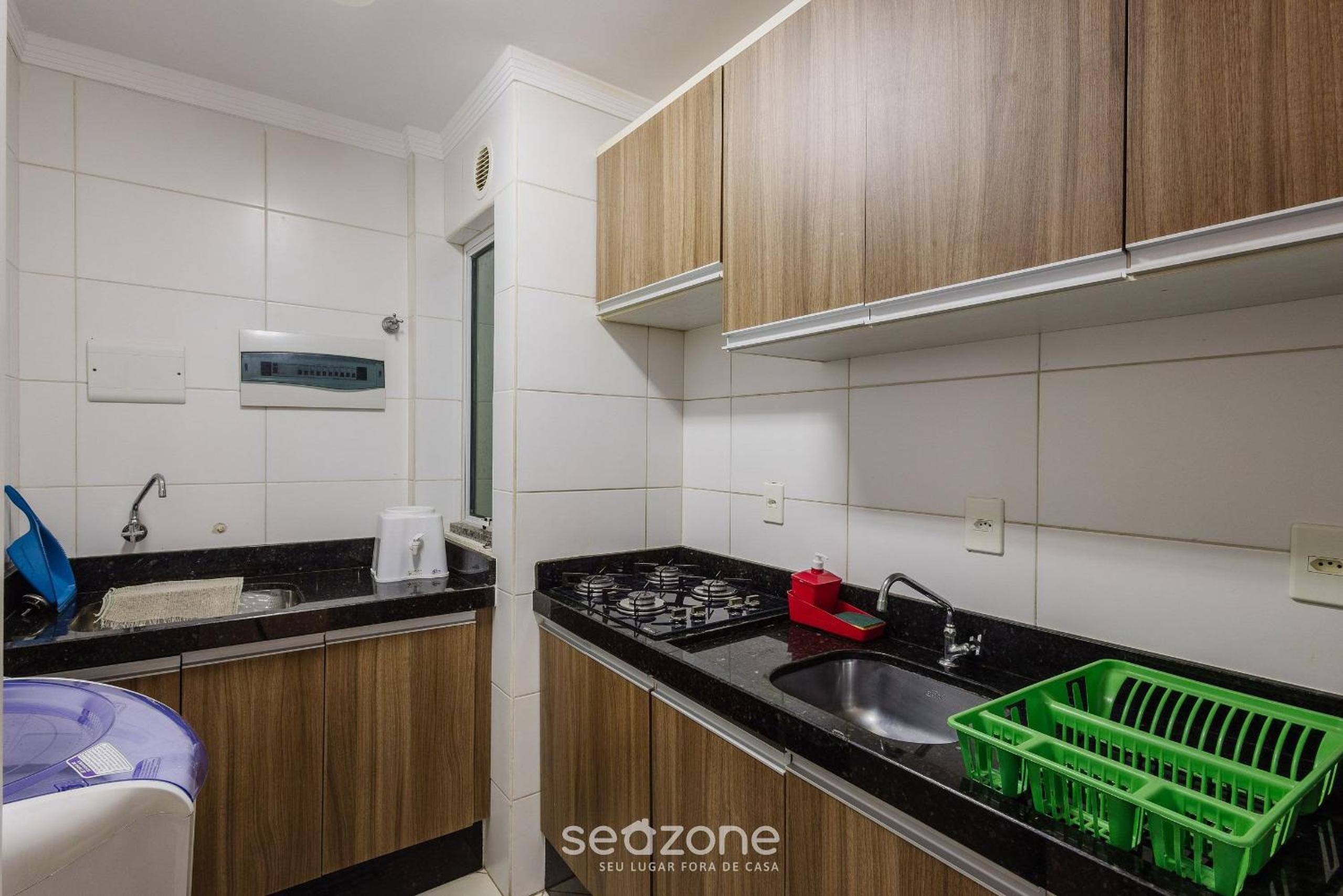 2BR Apt w/ BBQ 400m from Beach CAN304