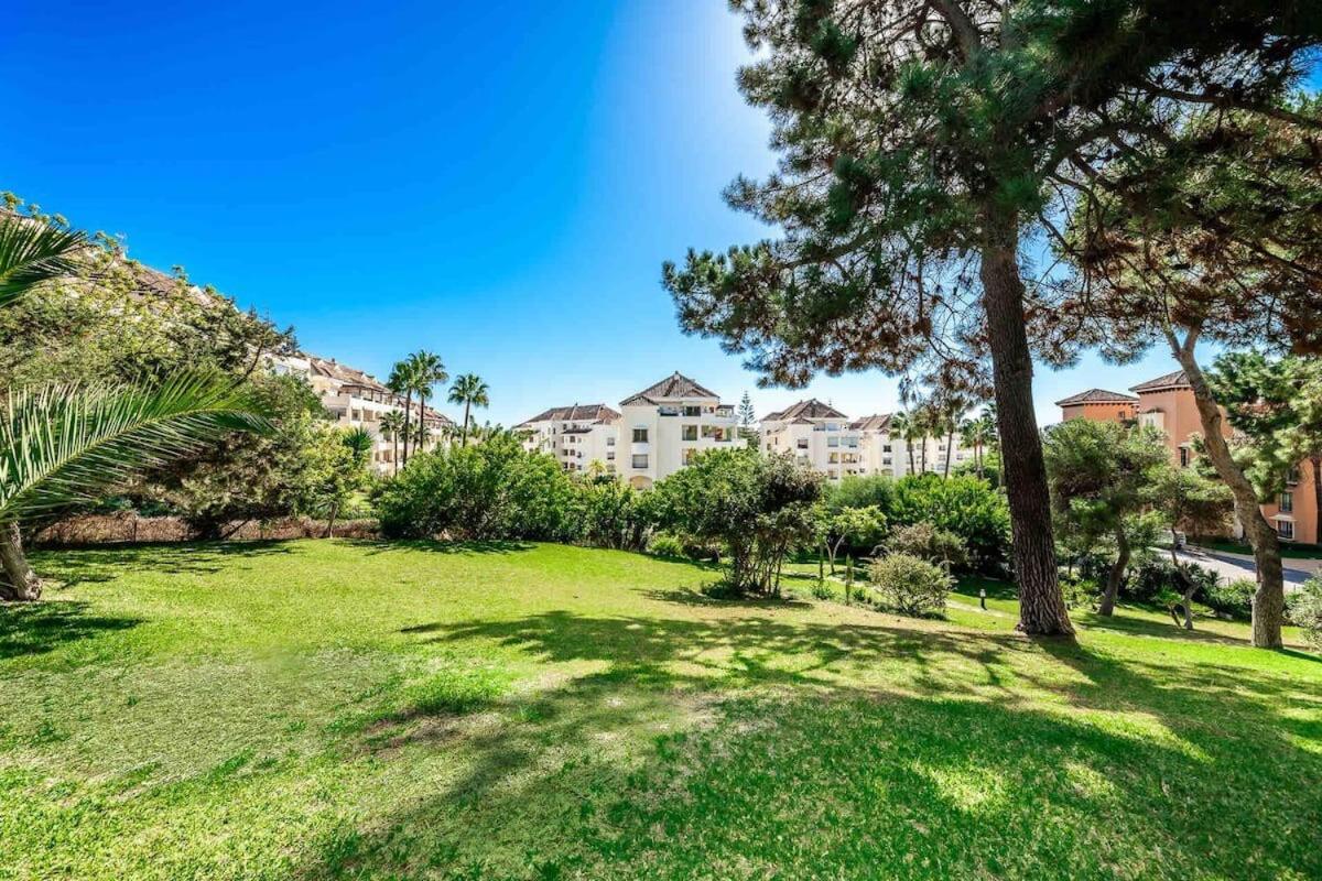 Wonderful apartment in Marbella Enjoy the fantastic views