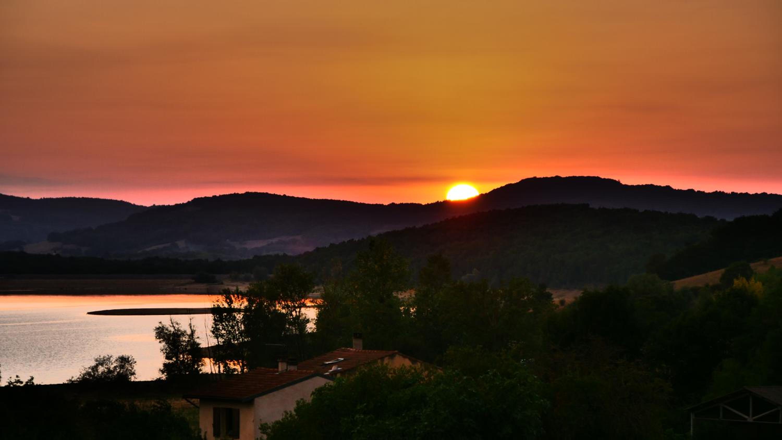 Maison avec vue sur le Lac de Montbel