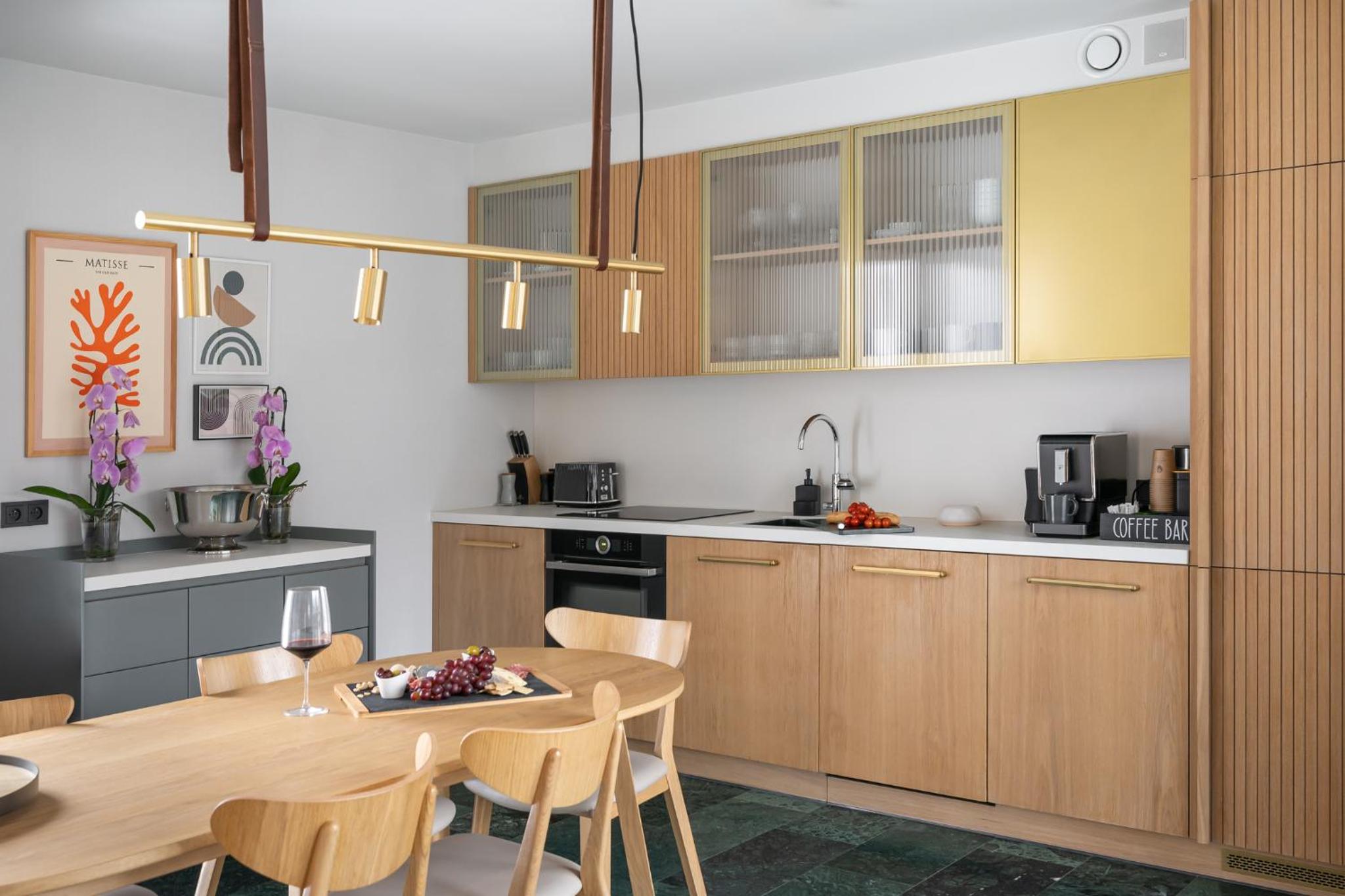 Nowy Sopot Luxury Villa with Jacuzzi & Sky Terrace by Lion Apartments