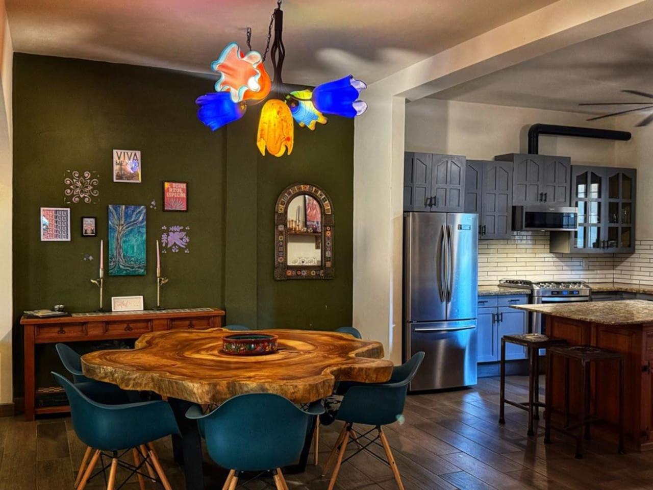 Casita El Nido- Spacious 2 Bedroom Main Floor Apartment