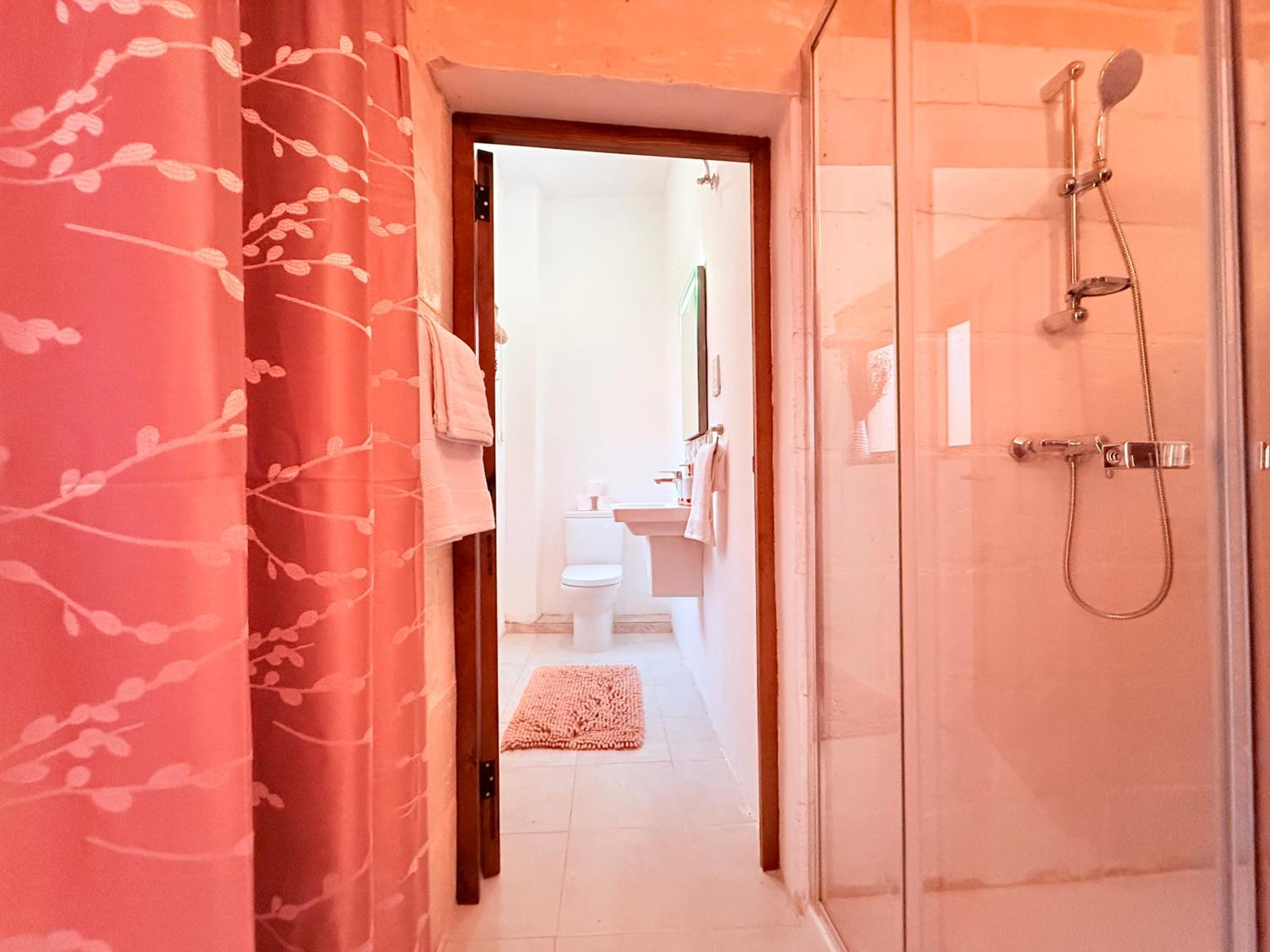 Gardjola House by Holi