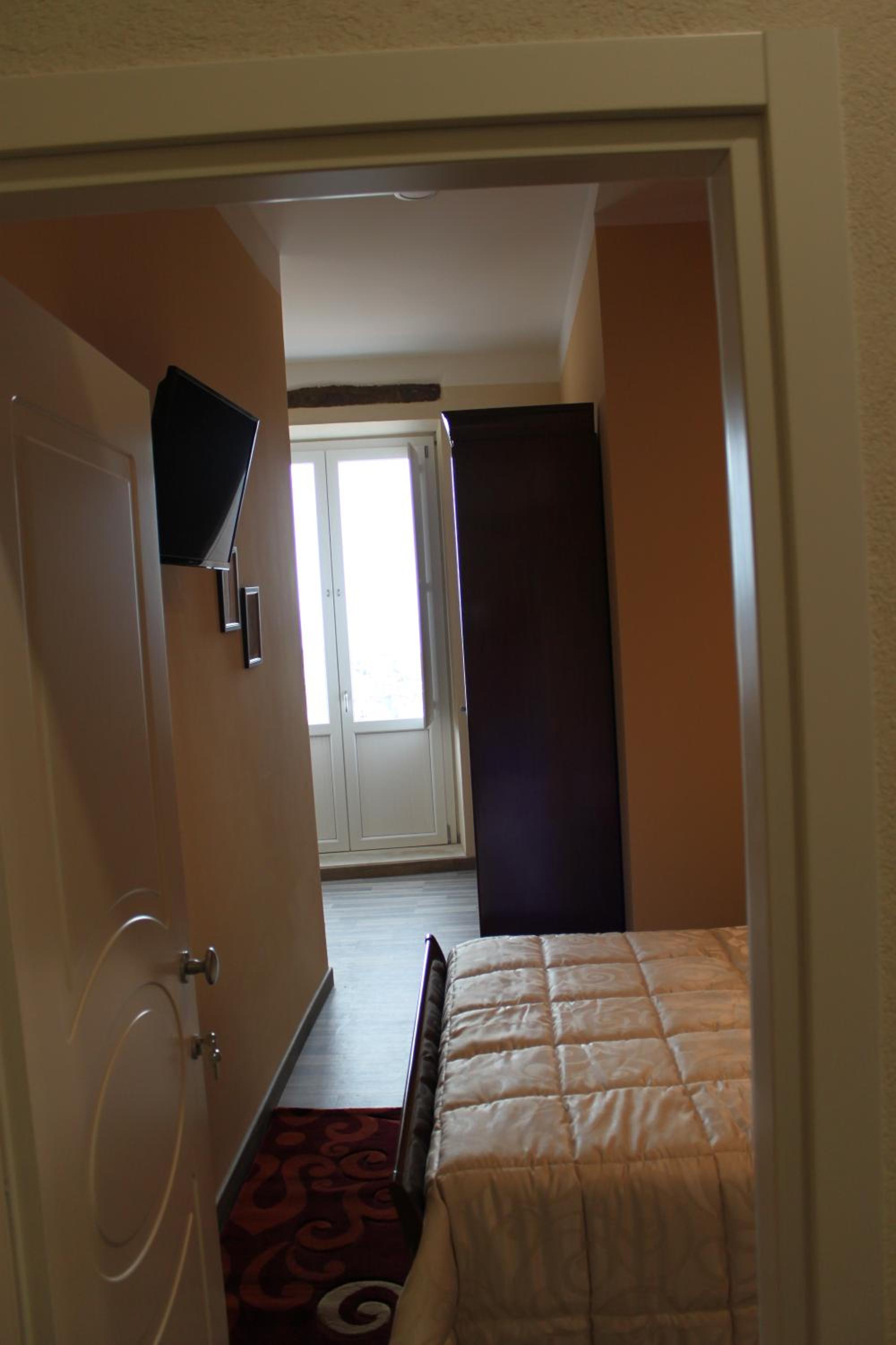 Photo 48