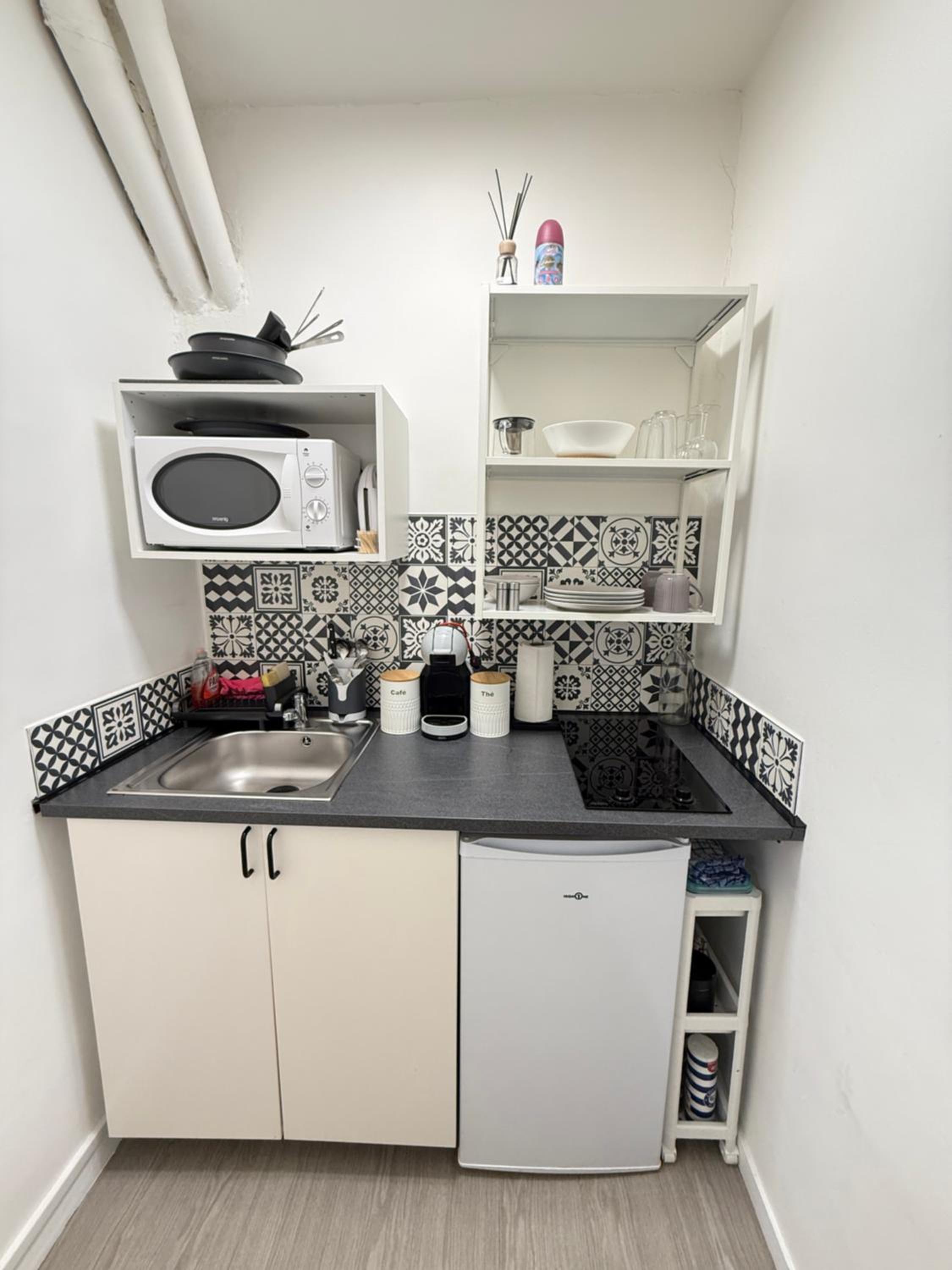 Cocon Marseillais, Centre-Ville, Vieux-Port - Rue Paradis, Rénové, Climatisé, 2pers