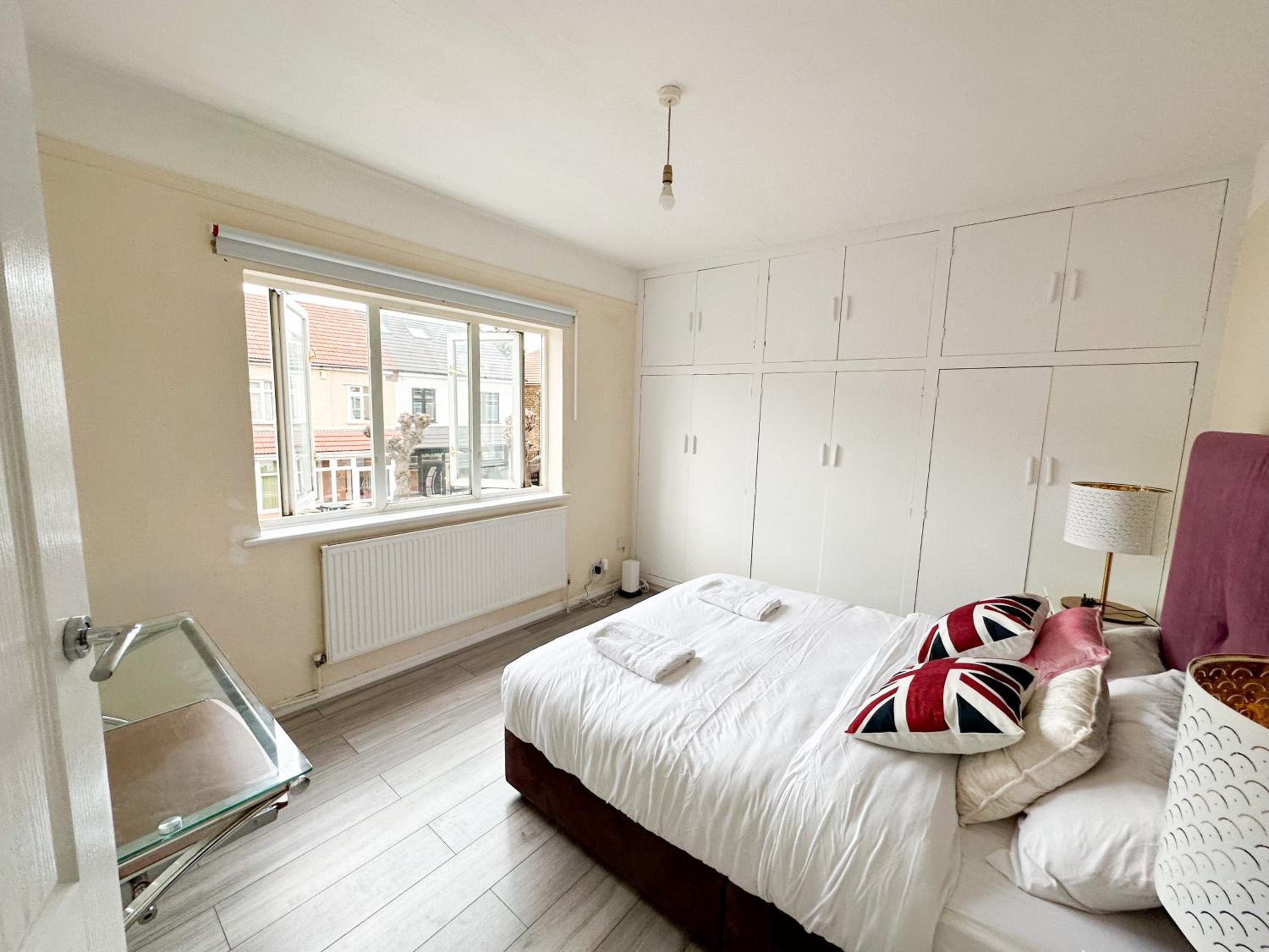Limehouse Apartment