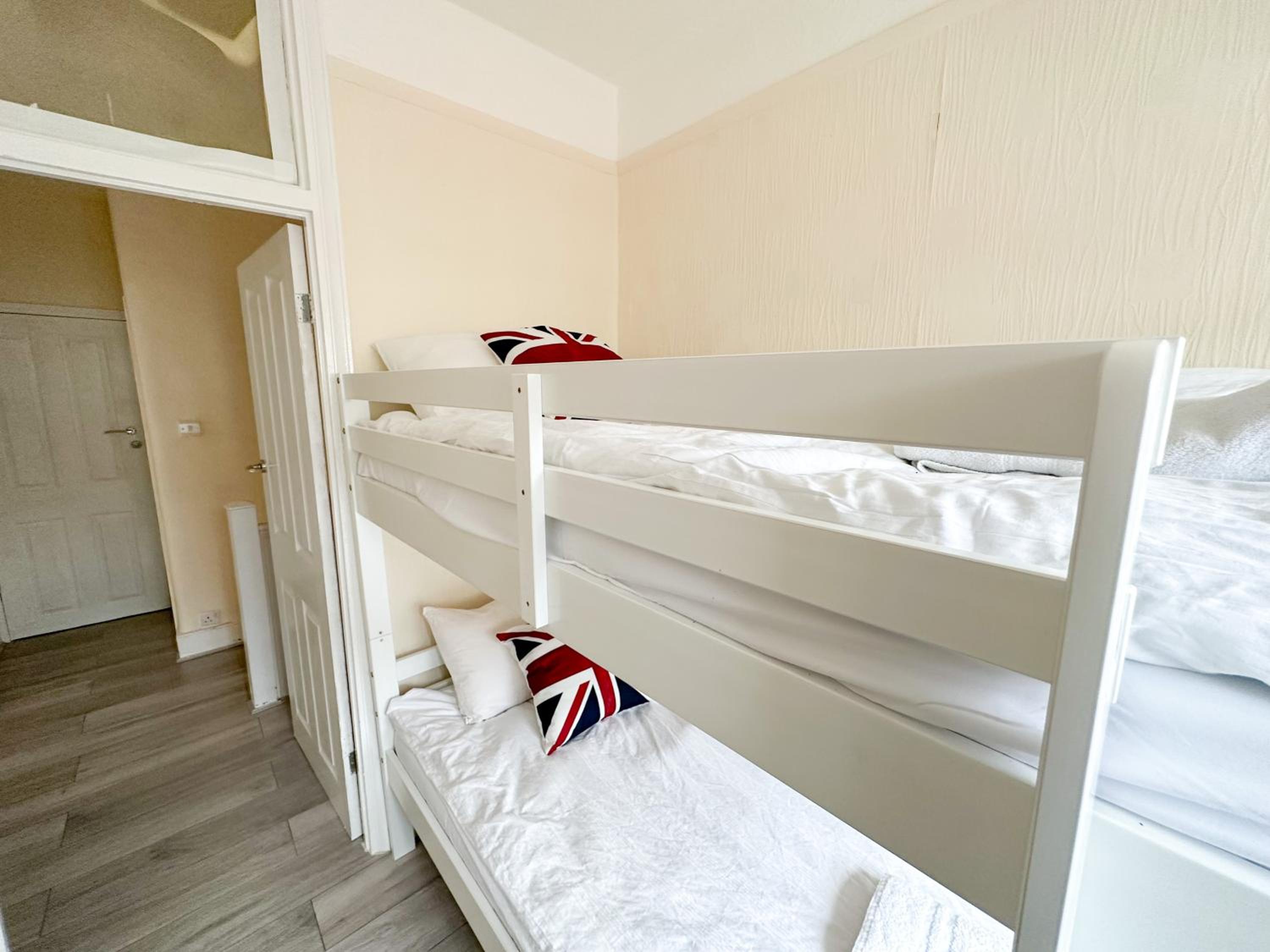 Limehouse Apartment