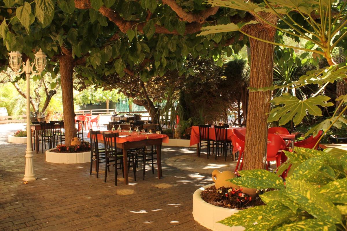 Hostal Tivissa