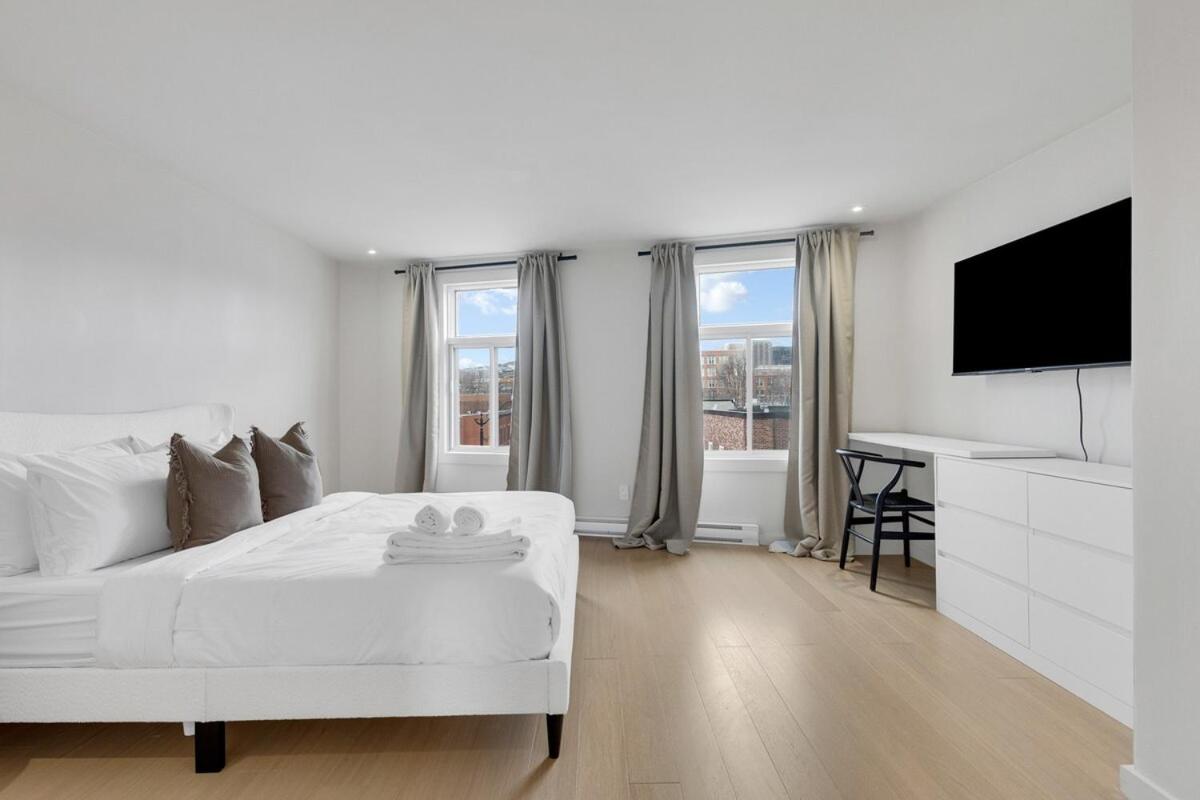 Boho Luxe 2-Floor Retreat Sleeps 6 Private Patio