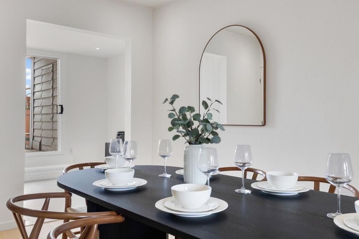 Boho Luxe 2-Floor Retreat Sleeps 6 Private Patio