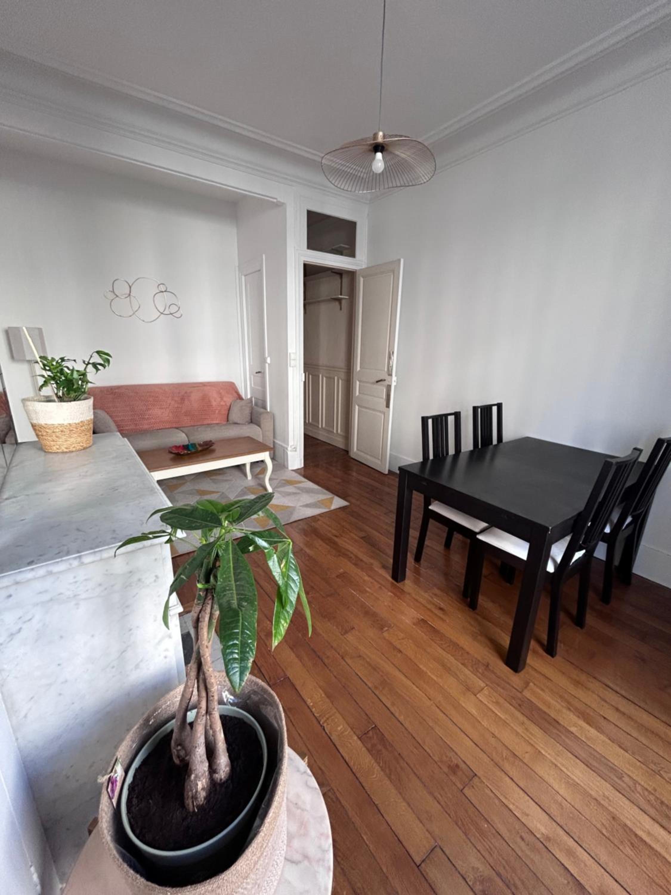 Full apartment Paris City Center - Appartement Paris Centre Quartier Saint Martin
